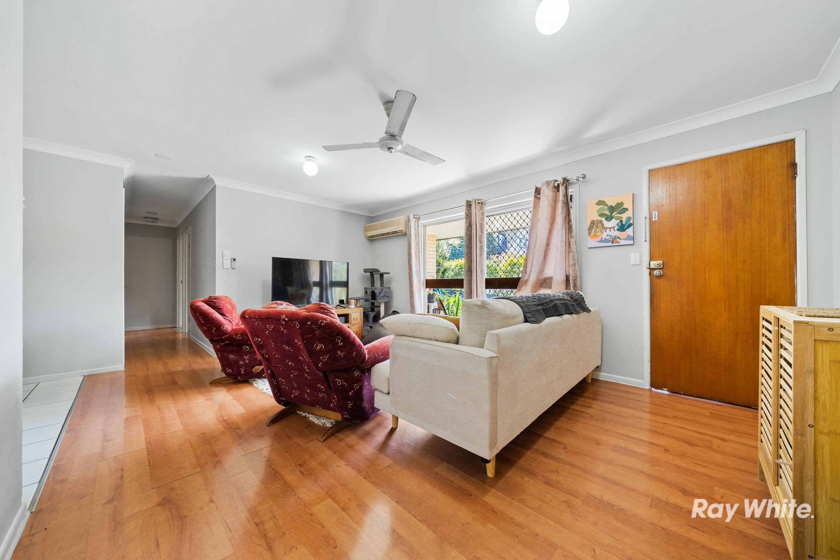 10 Lauretta Avenue, Springwood QLD 4127, Springwood - Thumbnail 5