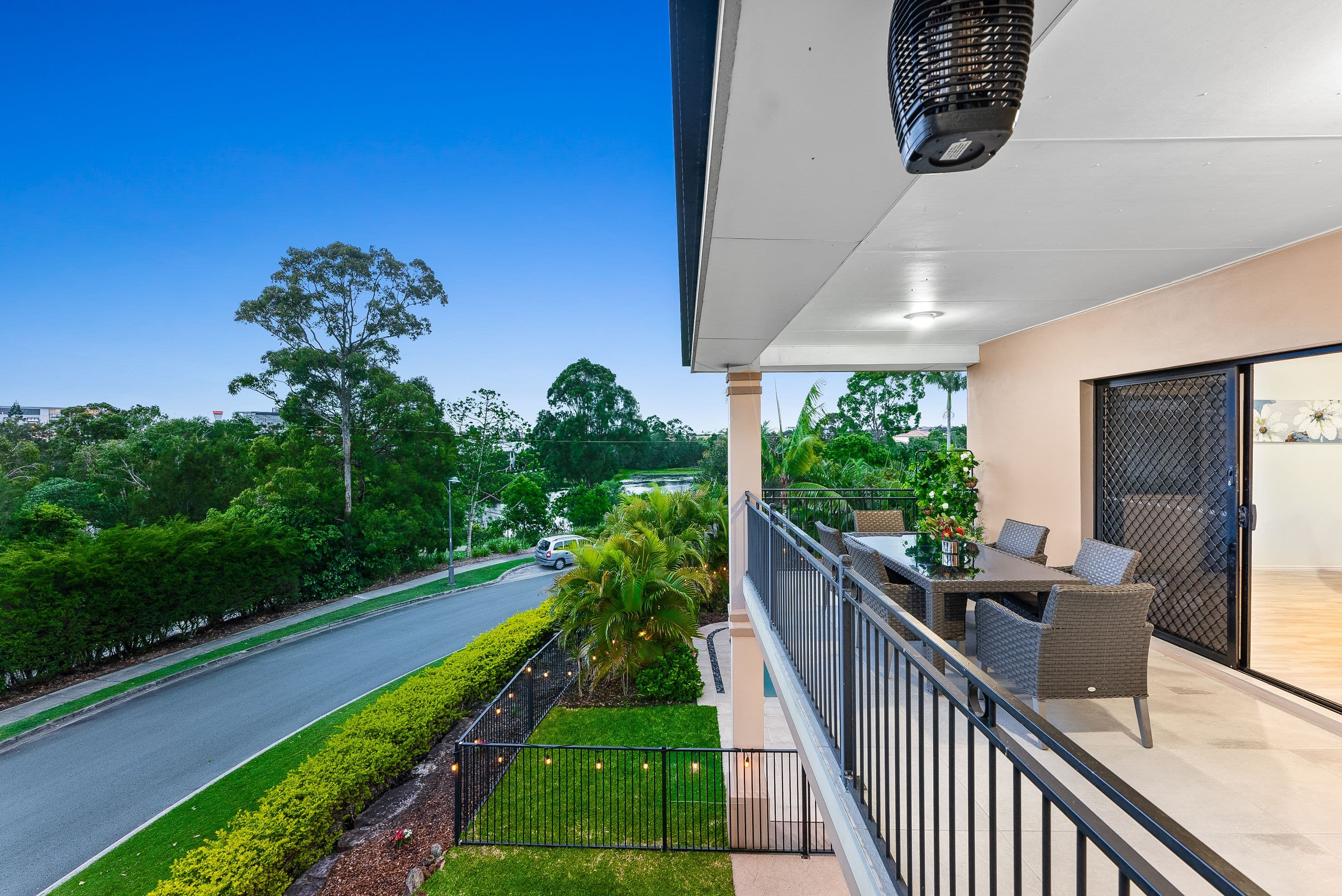 22 Lochside Drive, North Lakes QLD 4509, North Lakes - Thumbnail 3