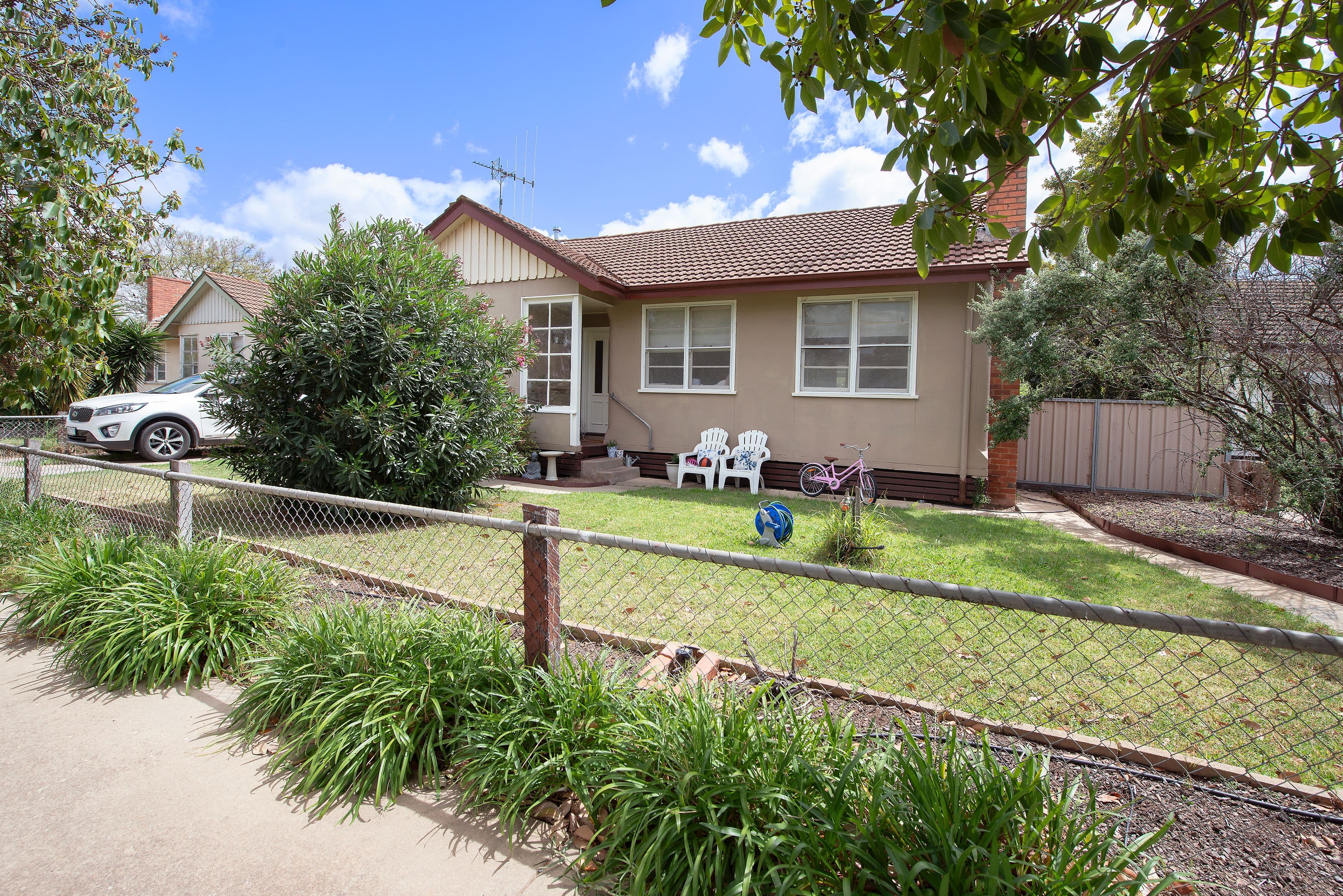 8 Mundle Avenue, Swan Hill VIC 3585, Swan Hill - Thumbnail 2