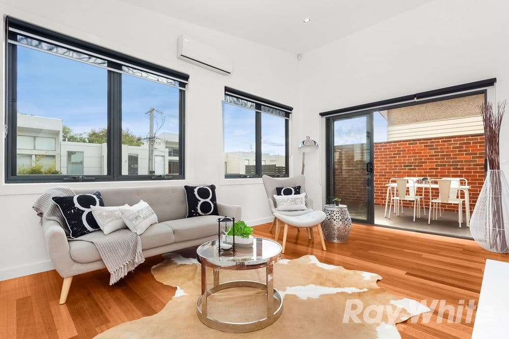 13 Carron Street, Coburg VIC 3058, Coburg - Thumbnail 7