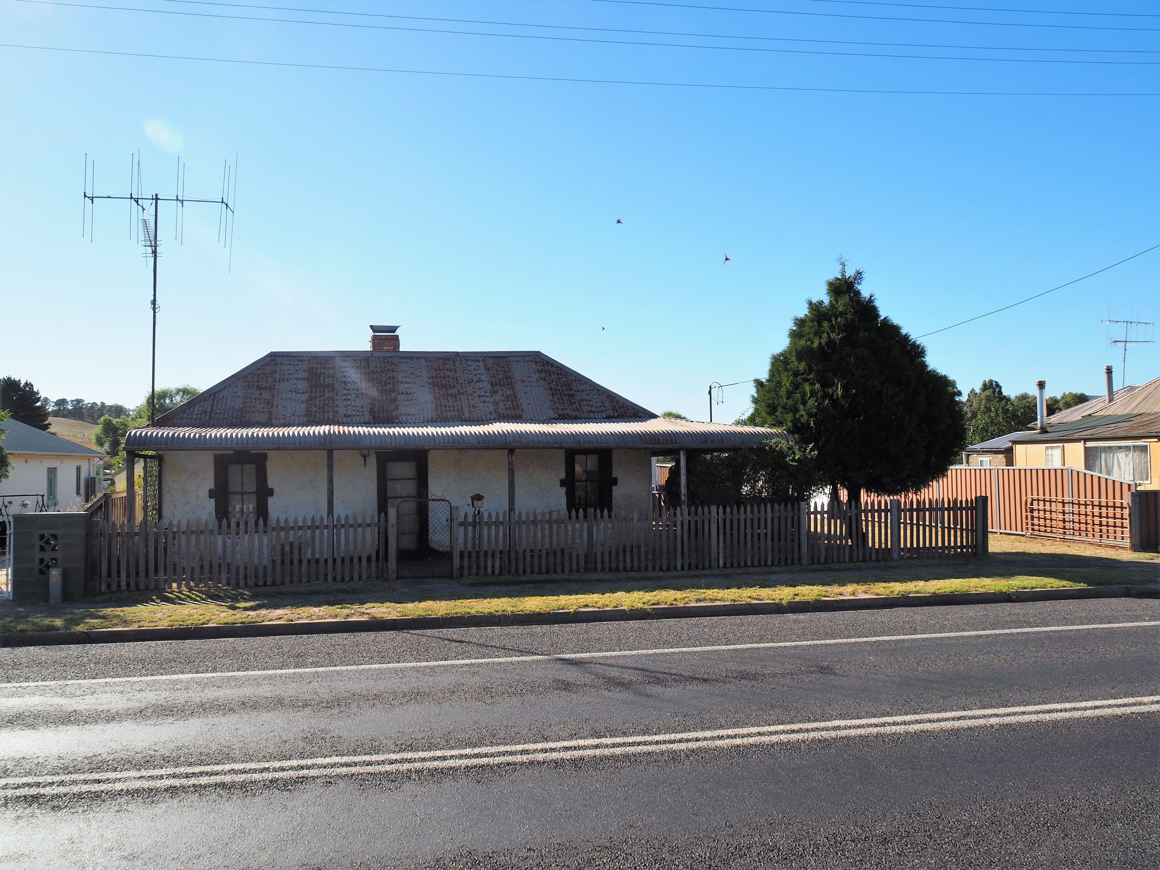 21 Rockley Street, Georges Plains - Thumbnail 2