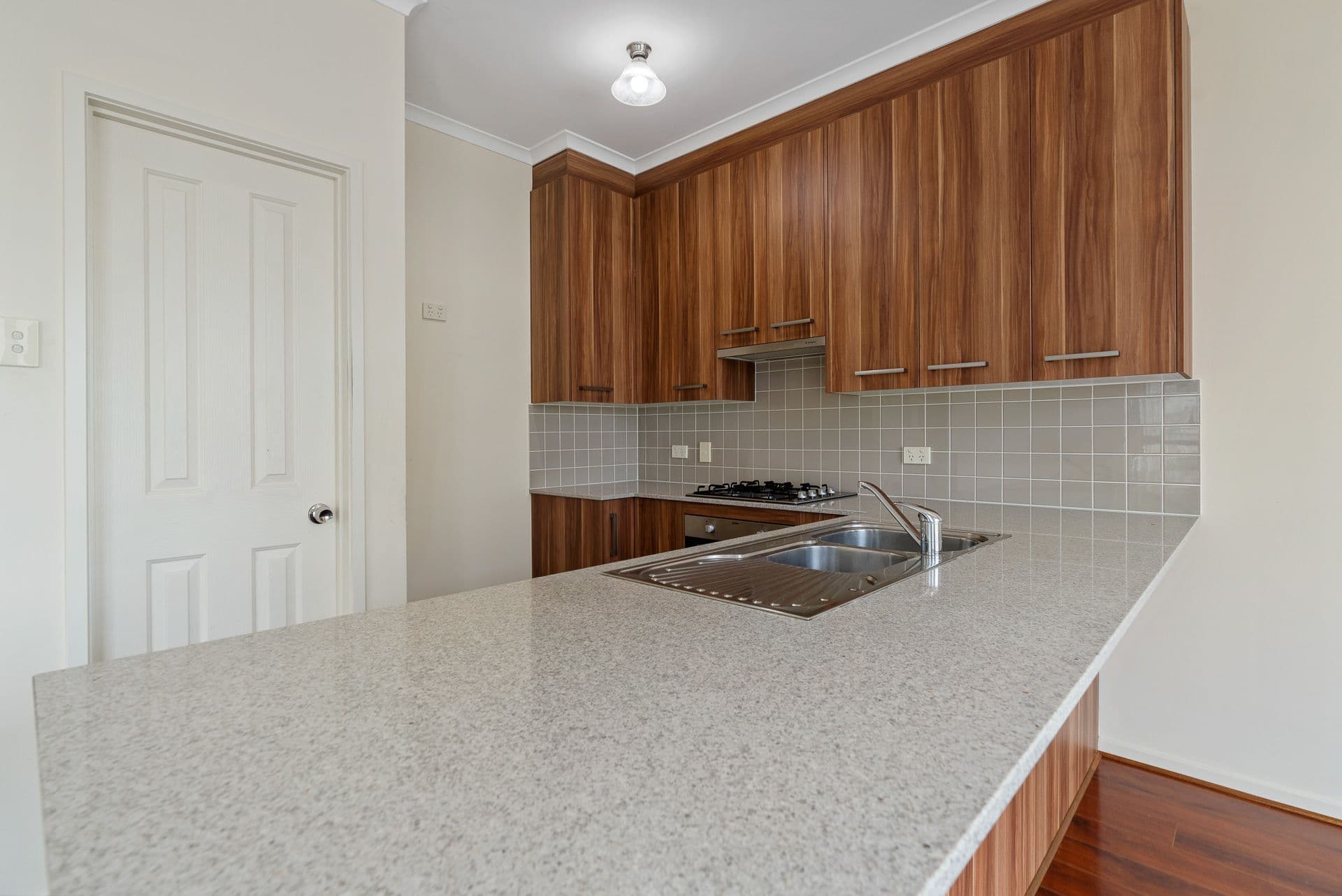 107 Excelsior Parade, Hindmarsh Island SA 5214, Hindmarsh Island - Thumbnail 7