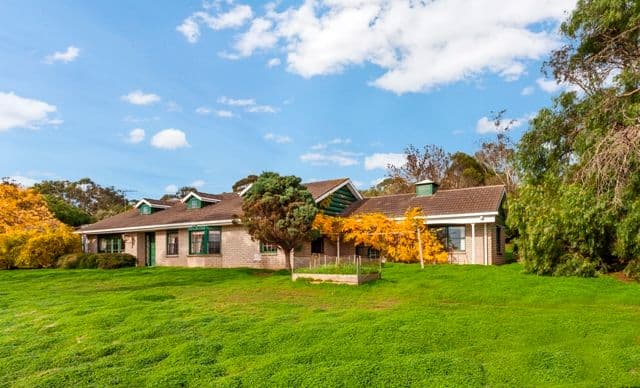 145 Lemins Road, WAURN PONDS VIC 3216, Waurn Ponds - Image 1