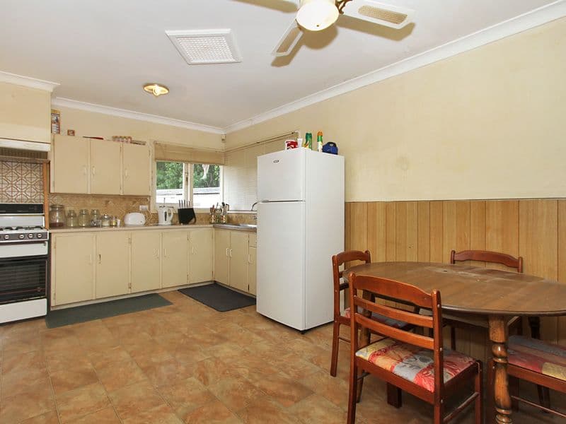 43 Casserley Avenue, GIRRAWHEEN WA 6064, Girrawheen - Thumbnail 7