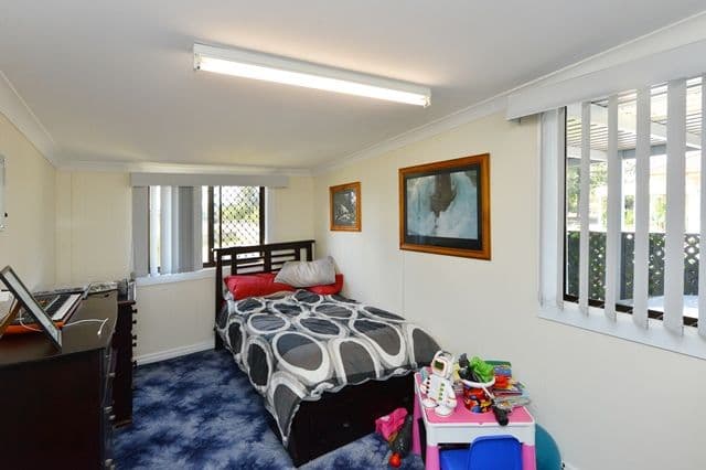 68 Weetwood Street, NEWTOWN QLD 4350, Newtown - Thumbnail 8