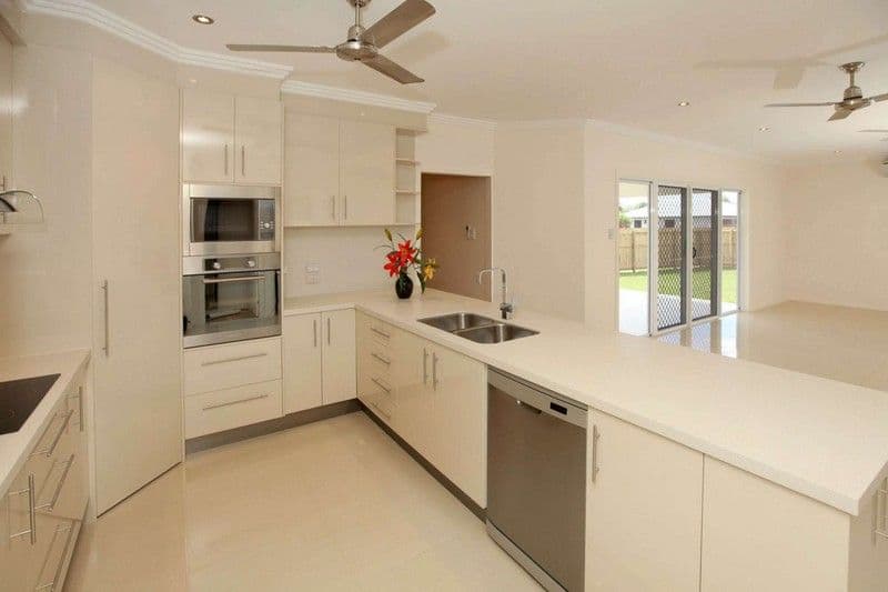 30 Fernbank Parade, IDALIA QLD 4811, Idalia - Thumbnail 2