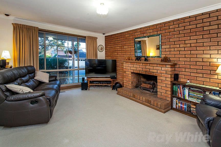 68 Turramurra Drive, Rowville VIC 3178, Rowville - Thumbnail 3