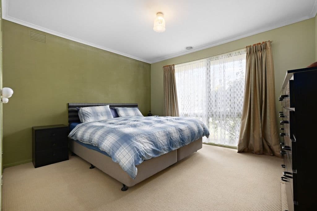 6 Swan Street, Werribee VIC 3030, Werribee - Thumbnail 8