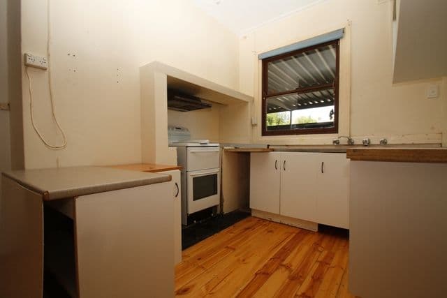 6 Geraldton Street, LOXTON SA 5333, Loxton - Thumbnail 5