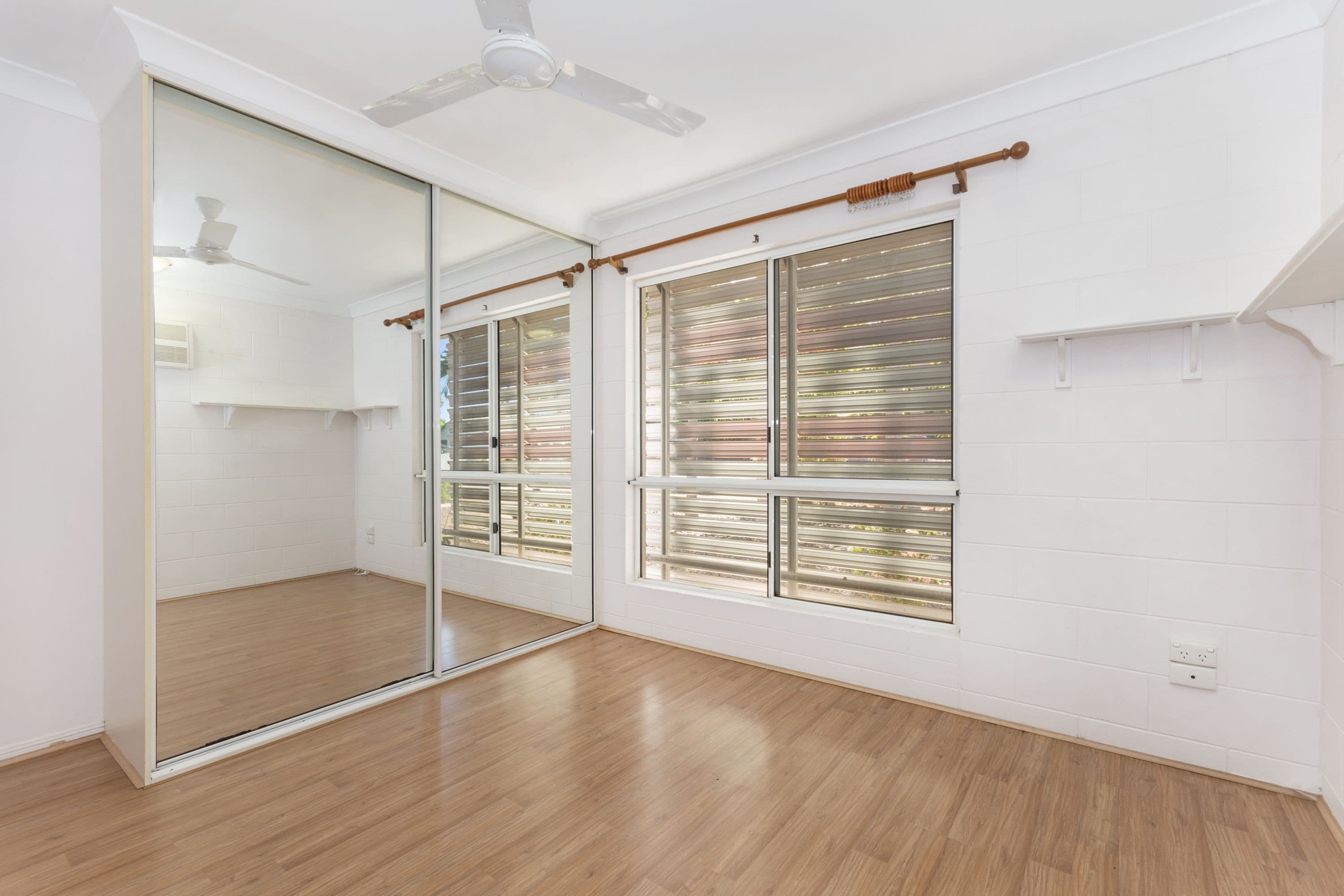 113 Hastings Street, Mount Louisa QLD 4814, Mount Louisa - Thumbnail 5
