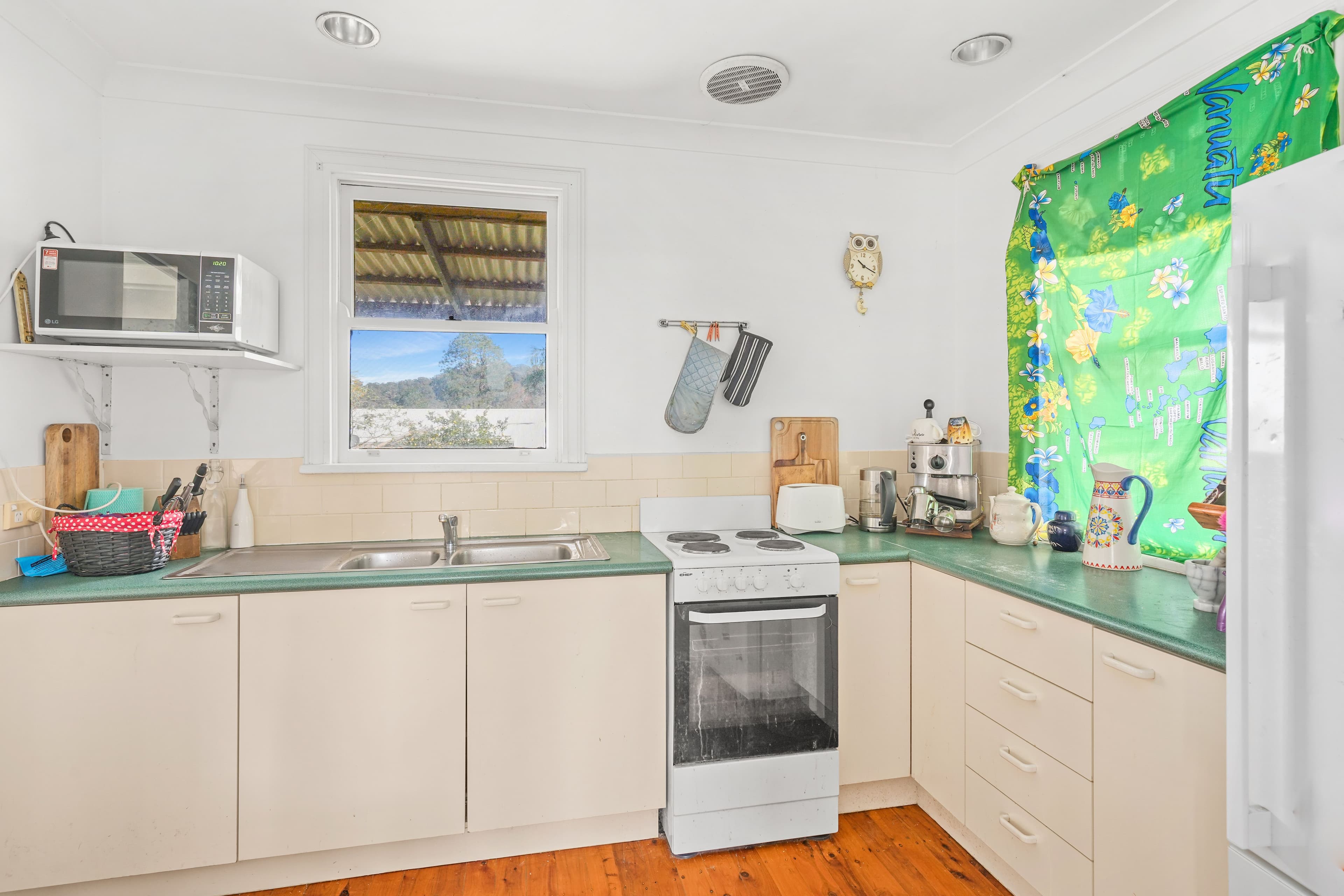 22 Cary Crescent, Springfield NSW 2250, Springfield - Thumbnail 2