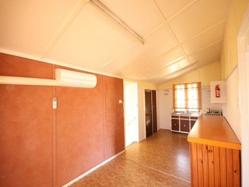 66 Armstrong Road, ARMSTRONG BEACH QLD 4737, Armstrong Beach - Thumbnail 2