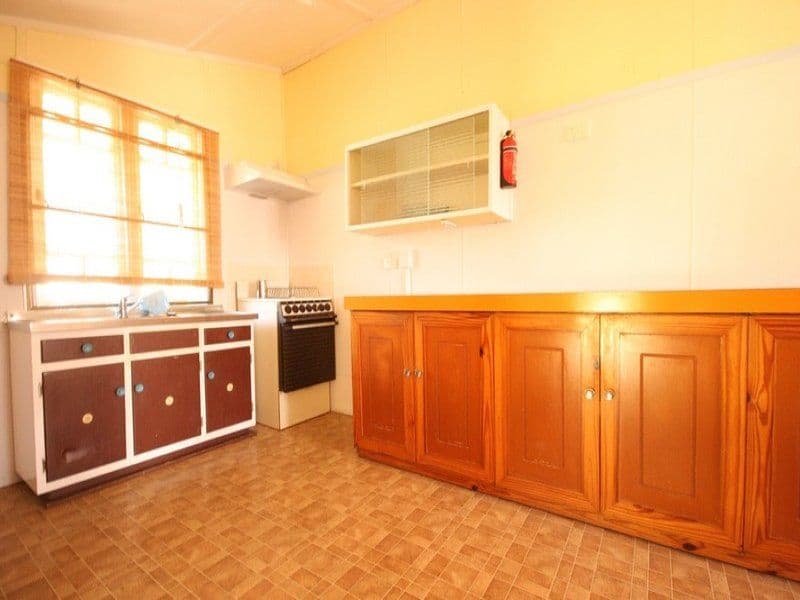 66 Armstrong Road, ARMSTRONG BEACH QLD 4737, Armstrong Beach - Thumbnail 4