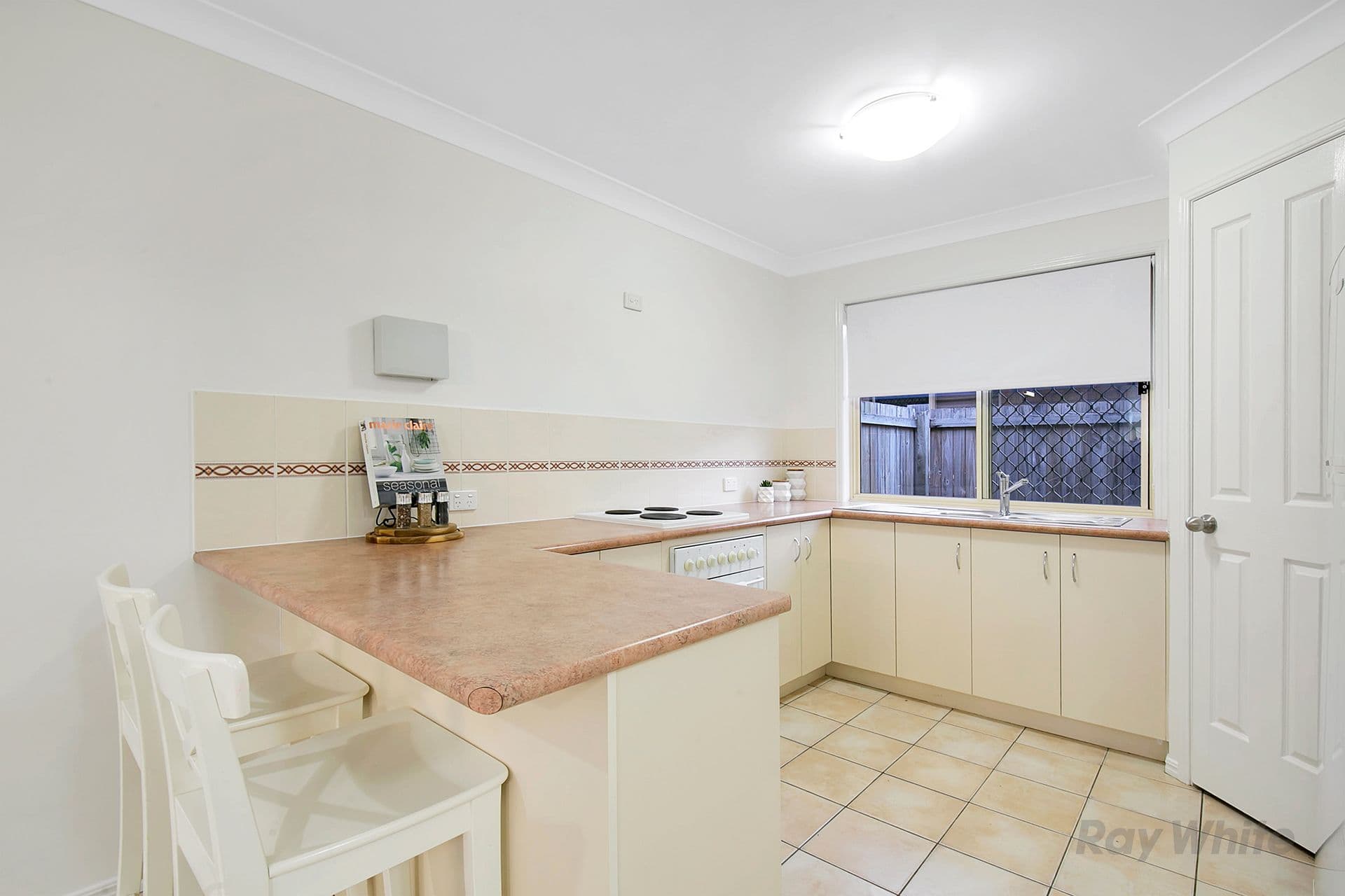 15 Cavill Place, Runcorn QLD 4113, Runcorn - Thumbnail 5