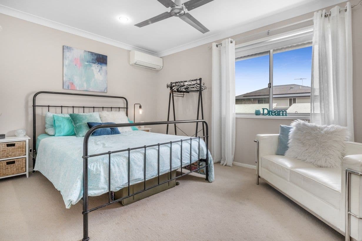 42 Petrie Crescent, Aspley QLD 4034, Aspley - Thumbnail 6