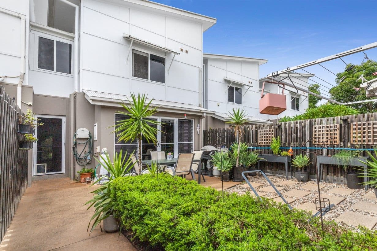 42 Petrie Crescent, Aspley QLD 4034, Aspley - Thumbnail 8
