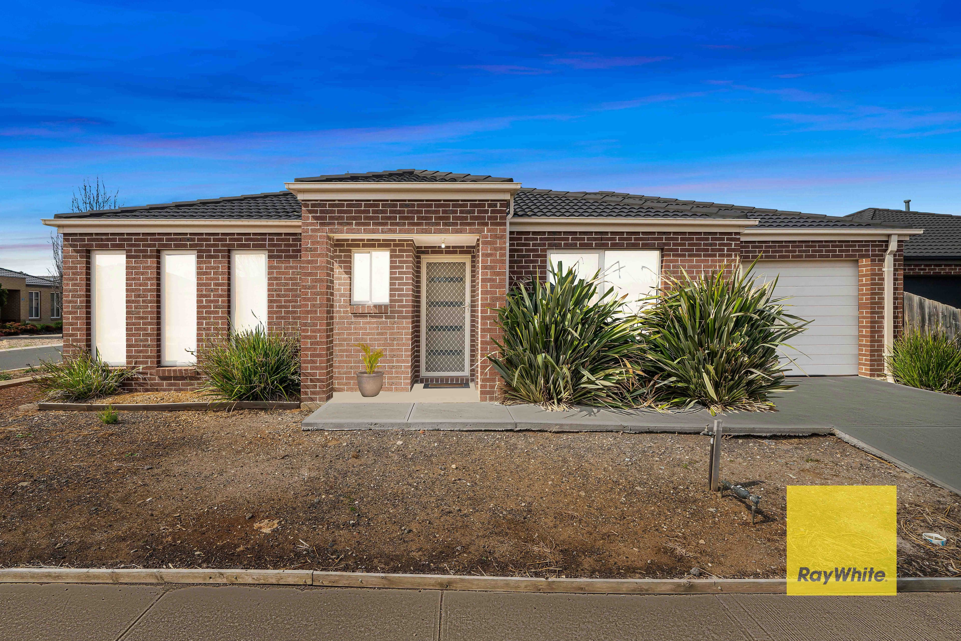 57 Emperor Parade, Tarneit VIC 3029, Tarneit - Thumbnail 2