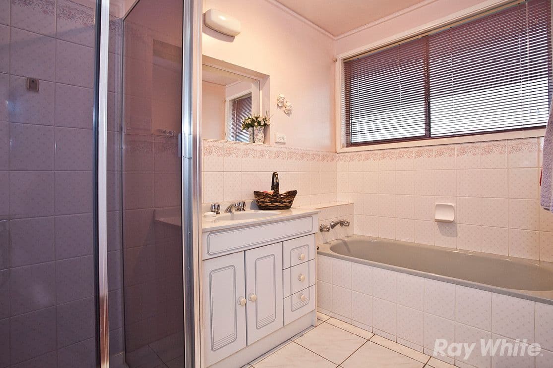 2 Glengariff Drive, MULGRAVE VIC 3170, Mulgrave - Thumbnail 7