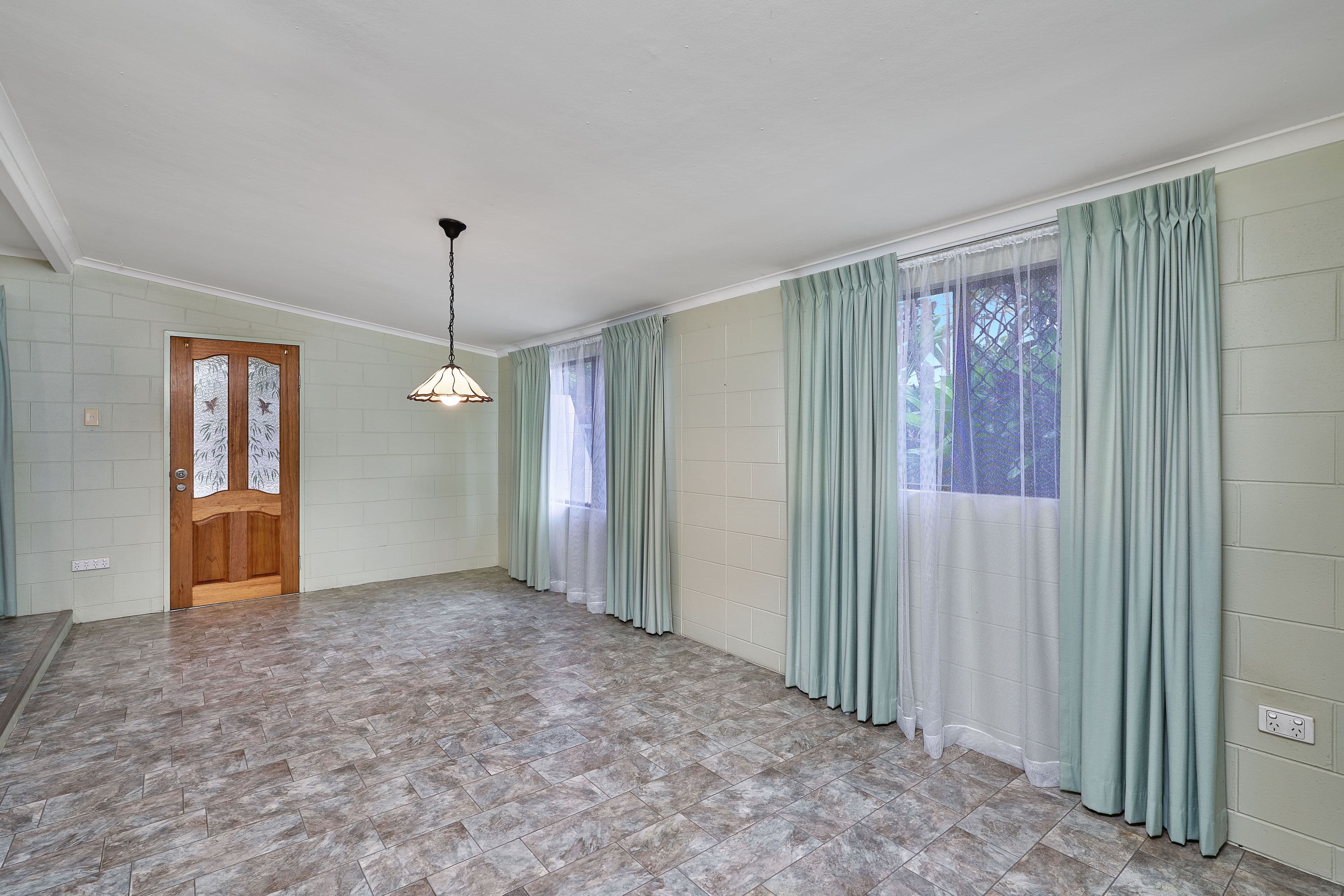 28 Loretta Avenue, Woree QLD 4868, Woree - Thumbnail 7