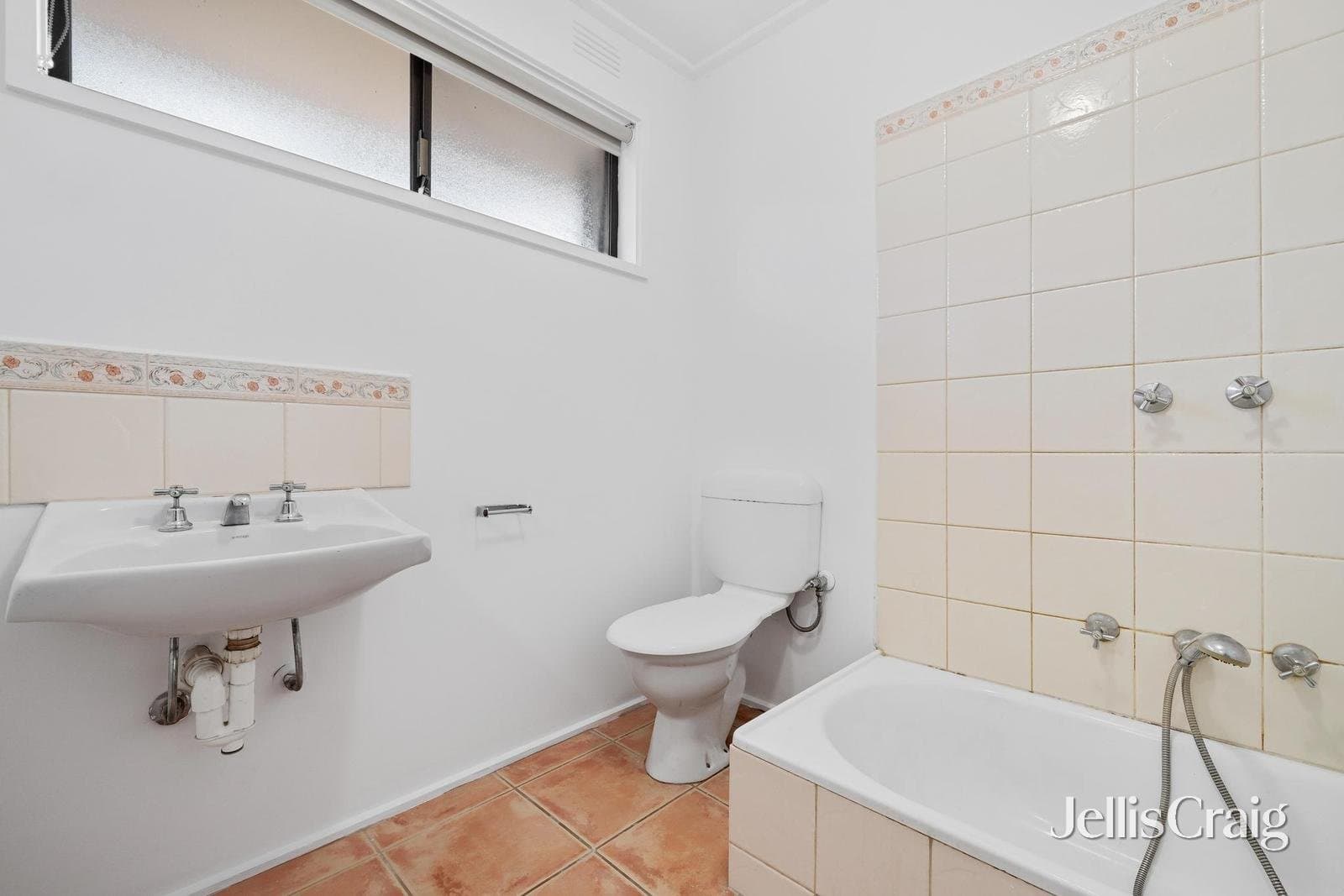 2/8 Ellesmere Avenue, Croydon, Croydon - Thumbnail 6