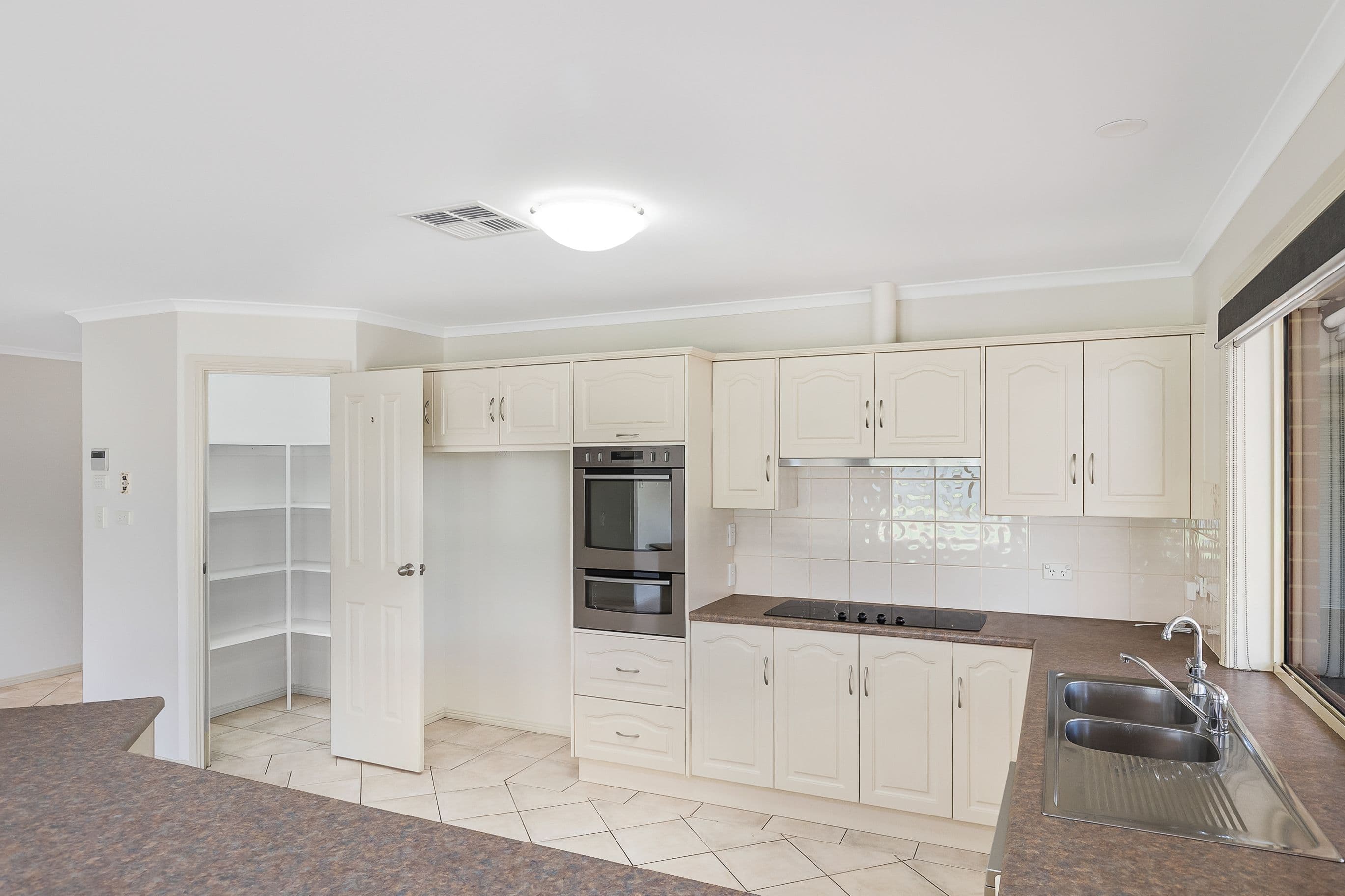 5 Halliday Court, Berri SA 5343, Berri - Thumbnail 6