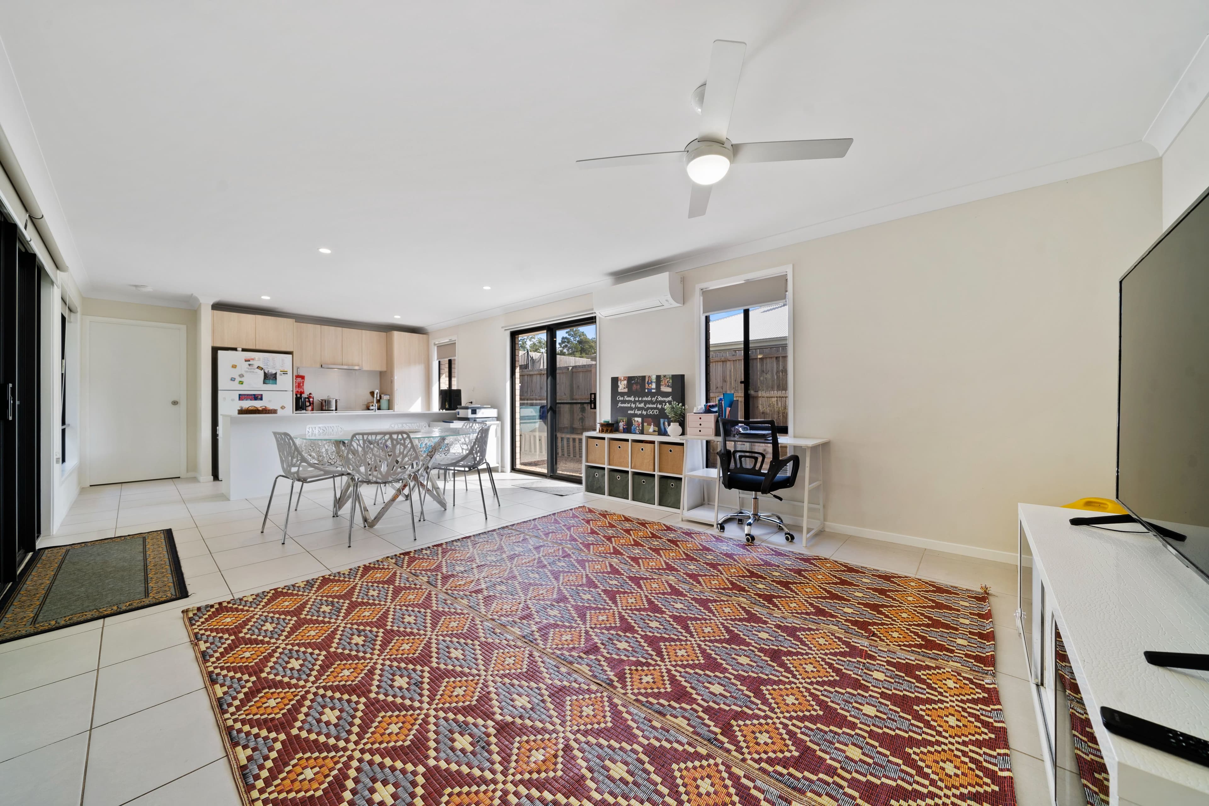 24 Riverlily Crescent, Bellbird Park QLD 4300, Bellbird Park - Thumbnail 3