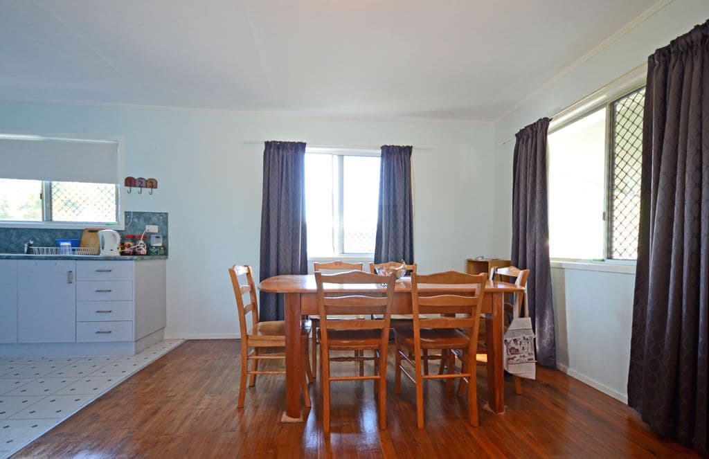18 Castle Street, Biloela QLD 4715, Biloela - Thumbnail 3
