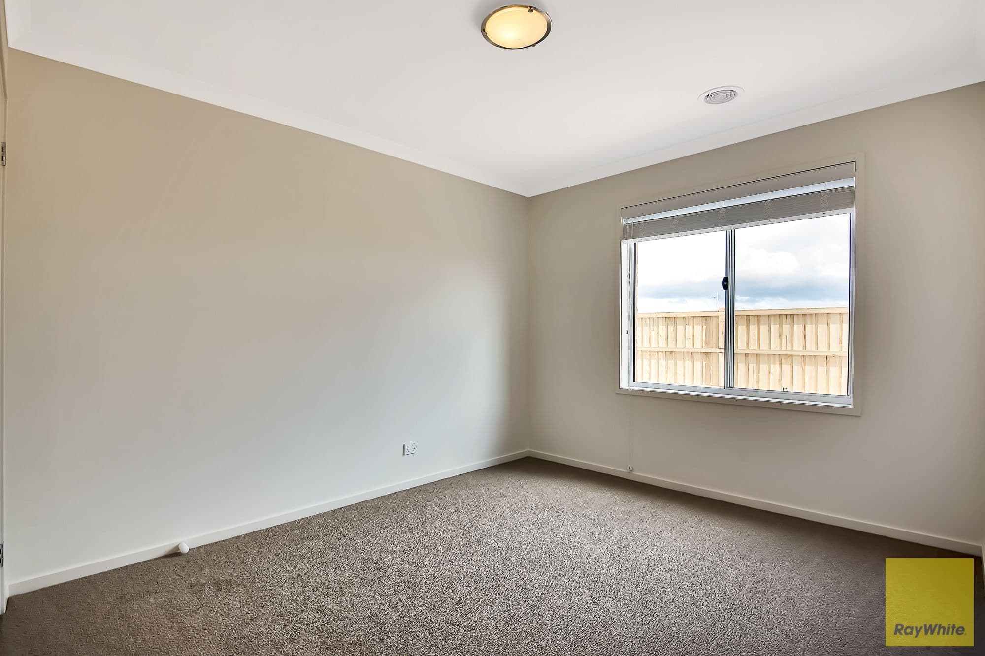 49 Madden Boulevard, Tarneit VIC 3029, Tarneit - Thumbnail 5