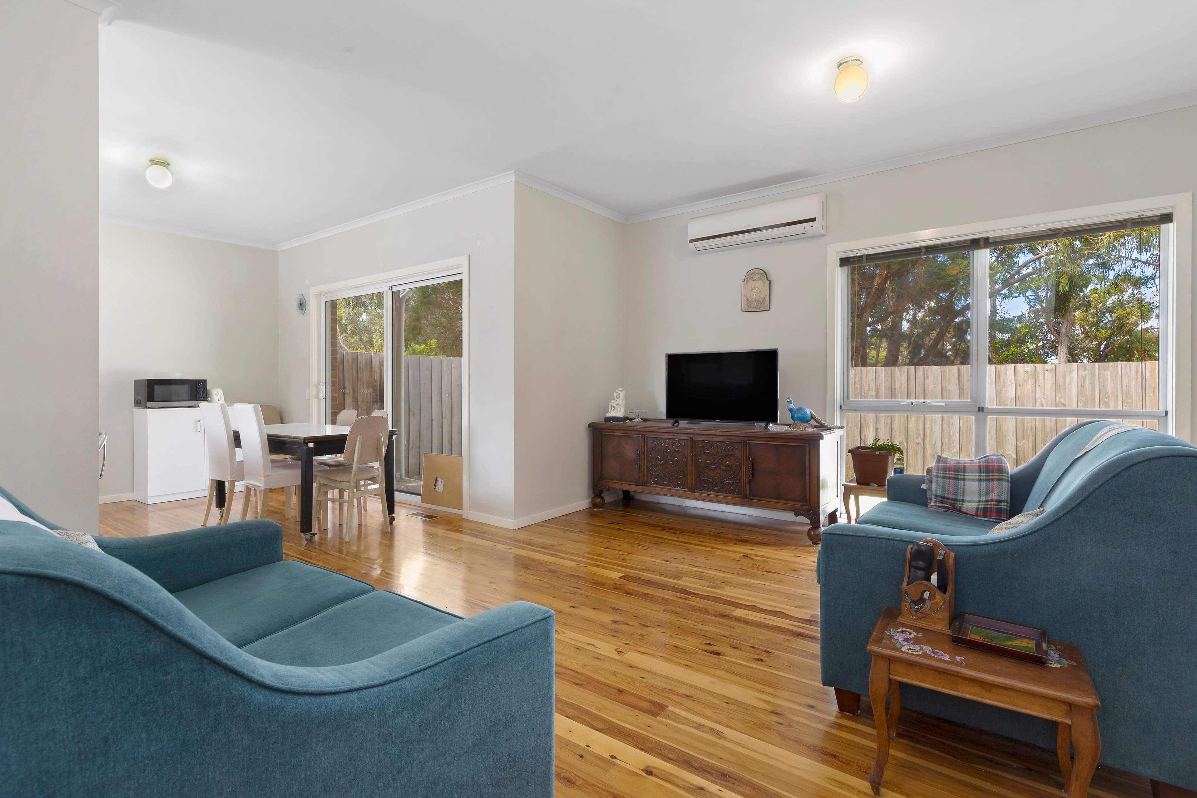 18 Elora Road, Oakleigh South VIC 3167, Oakleigh South - Thumbnail 3
