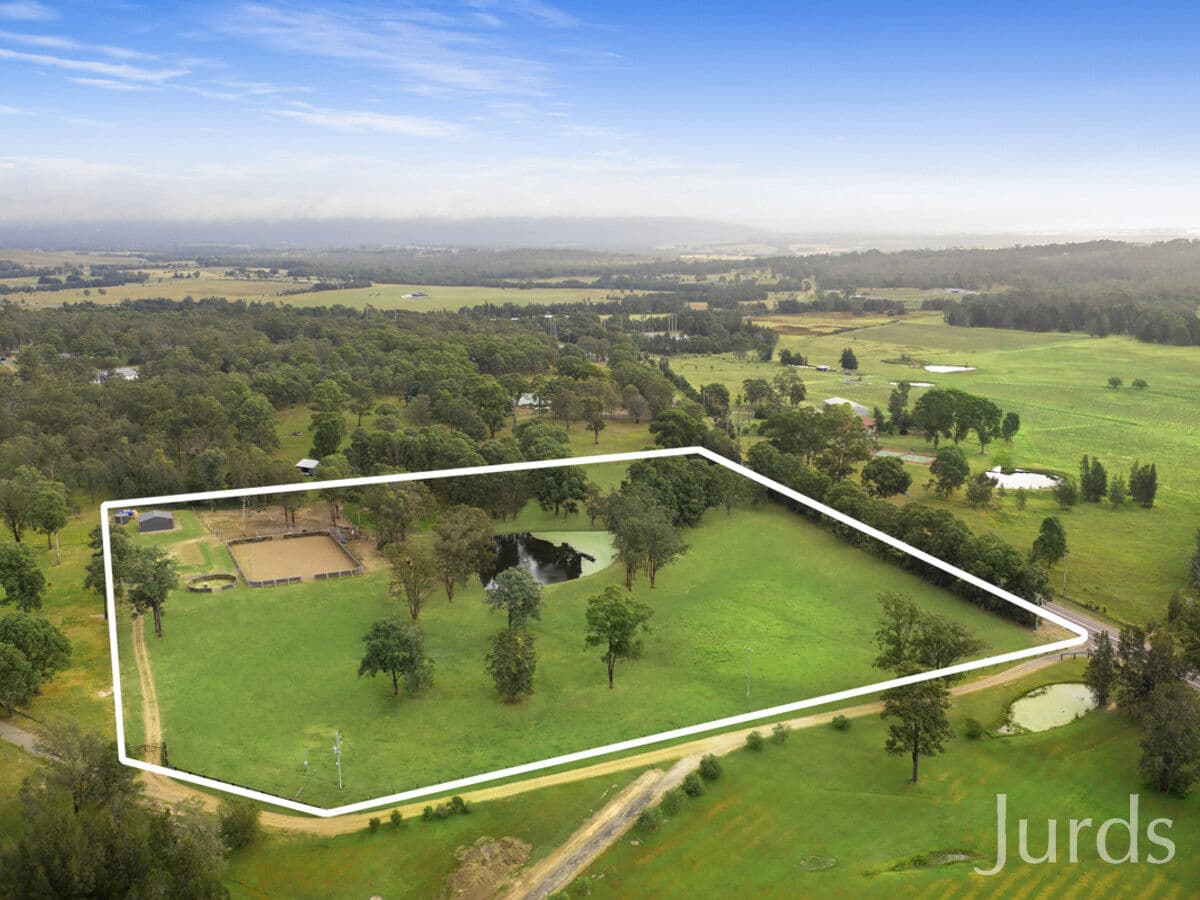 1356 Wine Country Drive, Rothbury, Rothbury - Thumbnail 3
