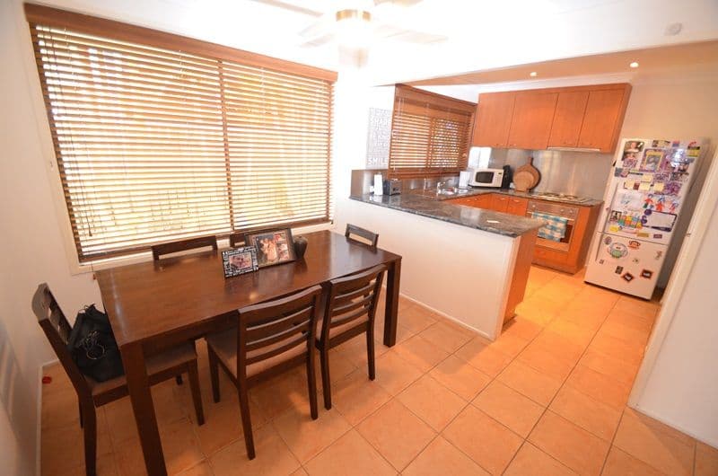 14 Yarran Drive, ASHMORE QLD 4214, Ashmore - Thumbnail 7