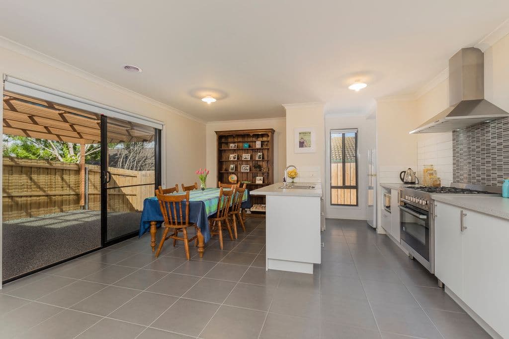 140B Francis Street, BELMONT VIC 3216, Belmont - Thumbnail 2