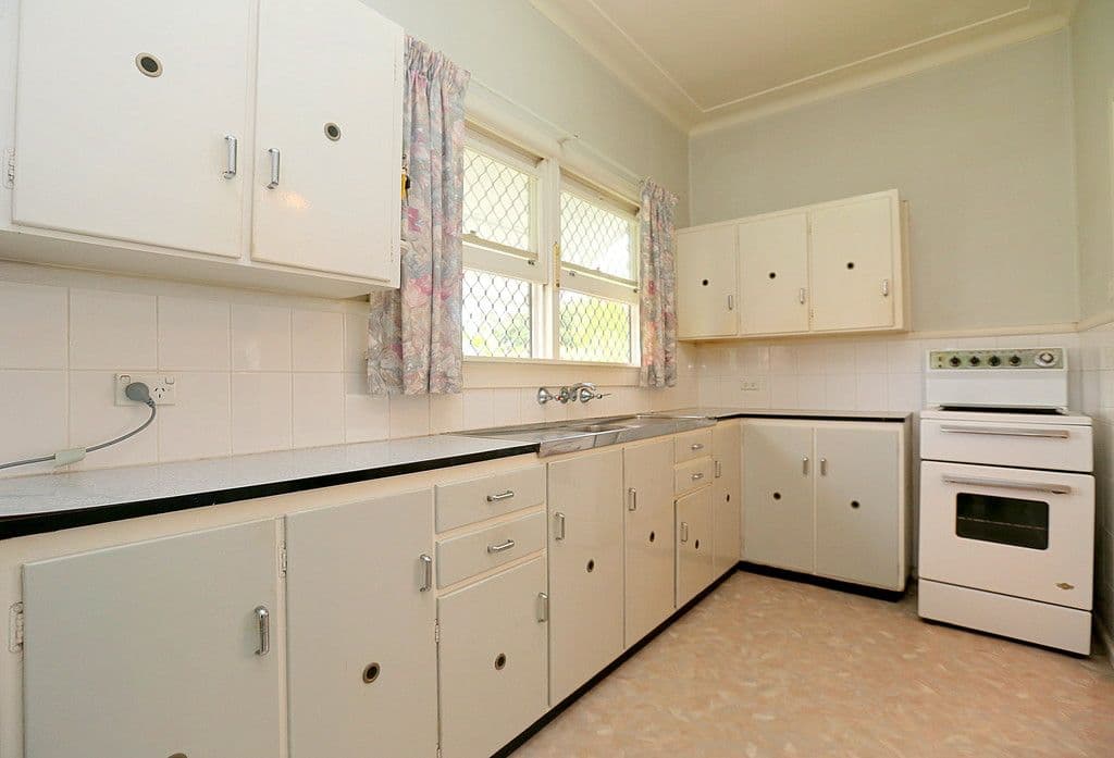 102 Auburn Road, Birrong - Thumbnail 3