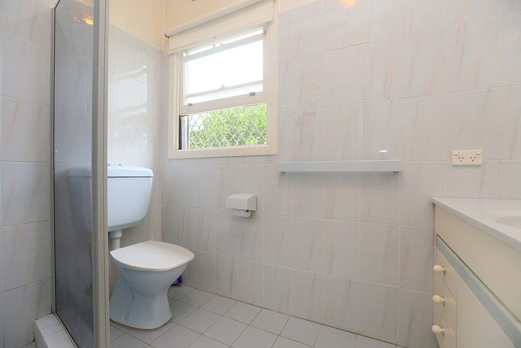 102 Auburn Road, Birrong - Thumbnail 8