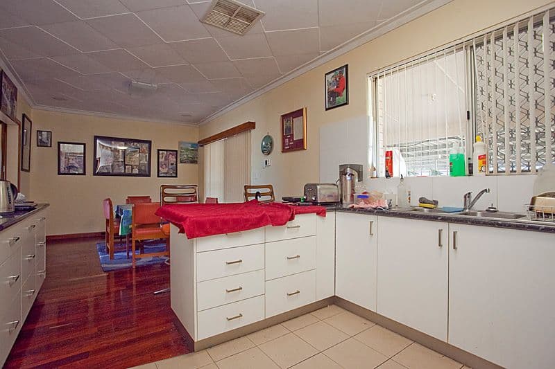 105 Middle Swan Road, WEST SWAN WA 6055, West Swan - Thumbnail 2
