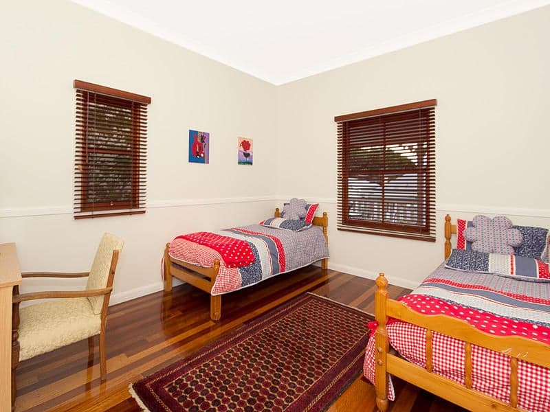 10 Dacca Street, Red Hill QLD 4059, Red Hill - Thumbnail 7
