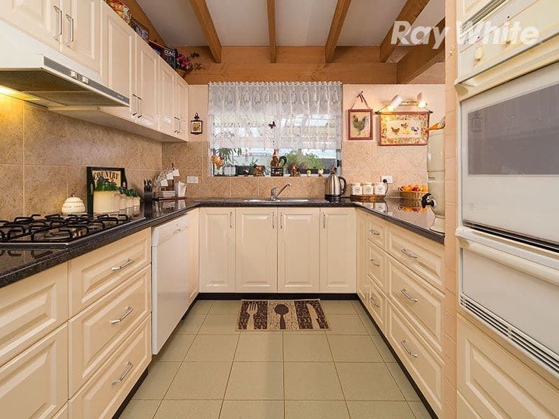 14 Arnott Street, COROWA NSW 2646, Corowa - Thumbnail 2