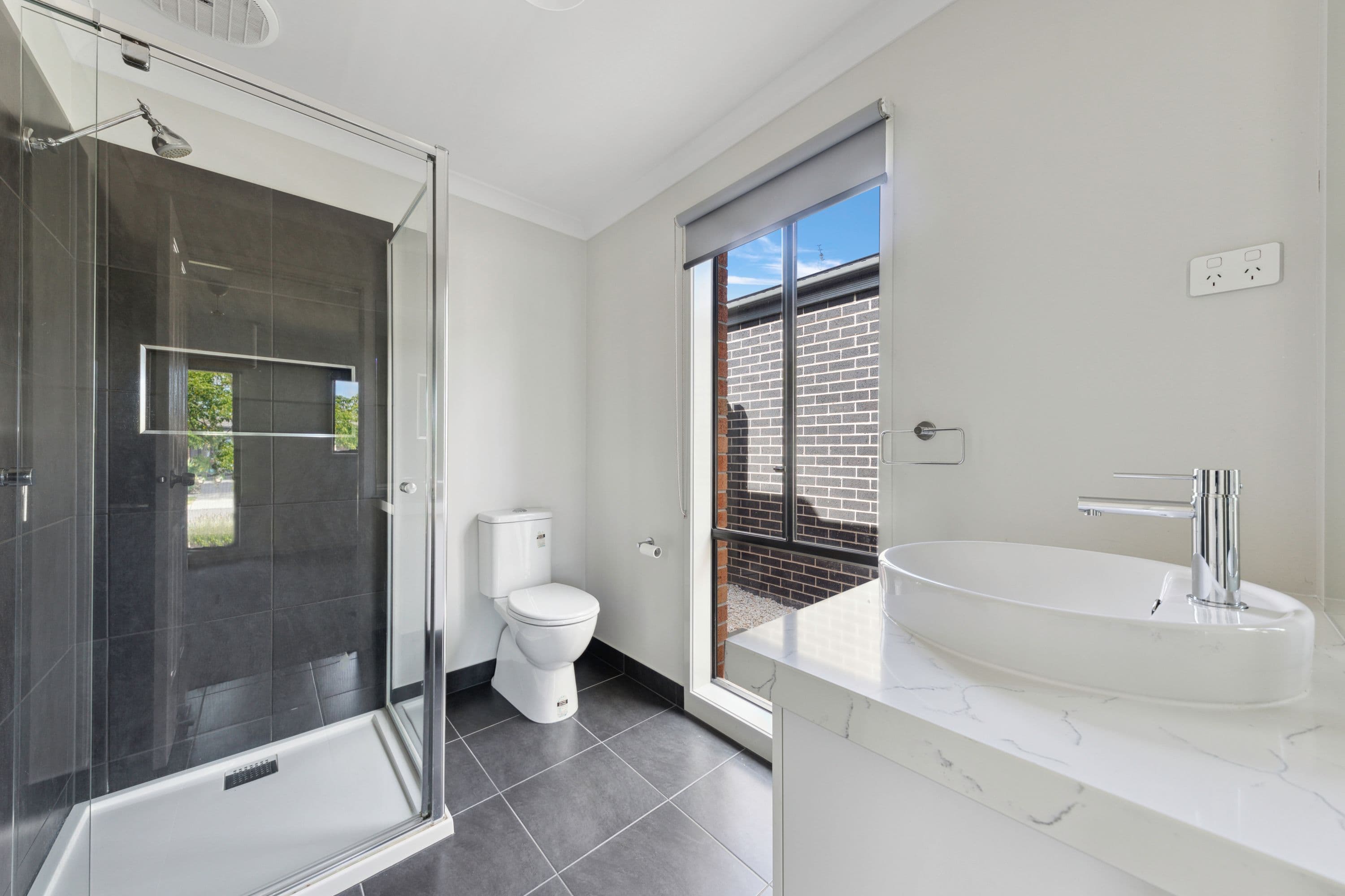 23 Melville Road, Officer VIC 3809, Officer - Thumbnail 3