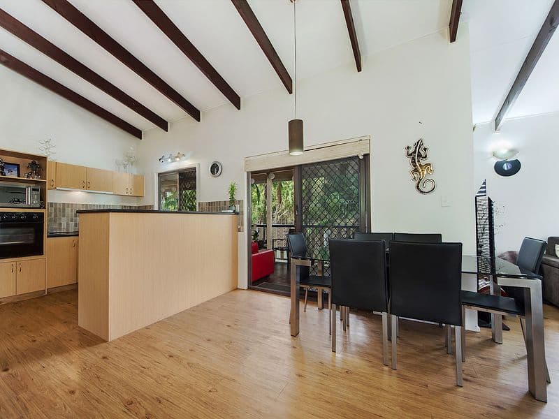 4 Wilga Grove, ASHMORE QLD 4214, Ashmore - Thumbnail 5