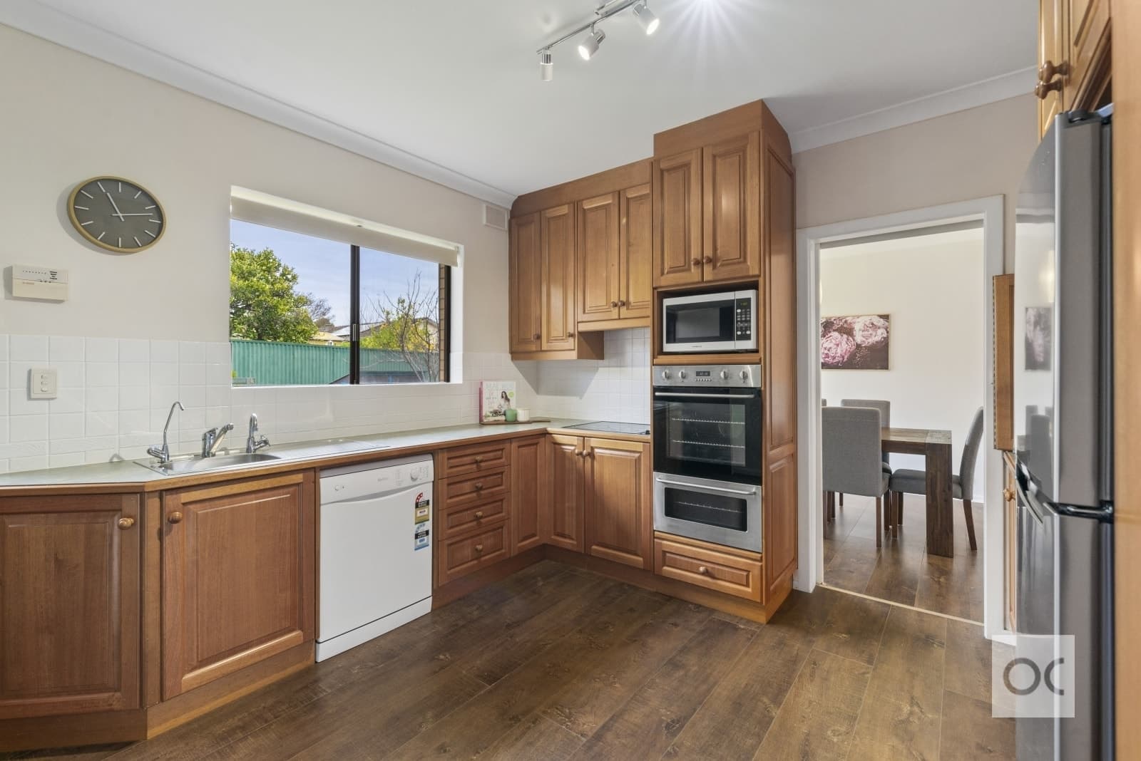 32 Sapphire Crescent, Highbury - Thumbnail 5