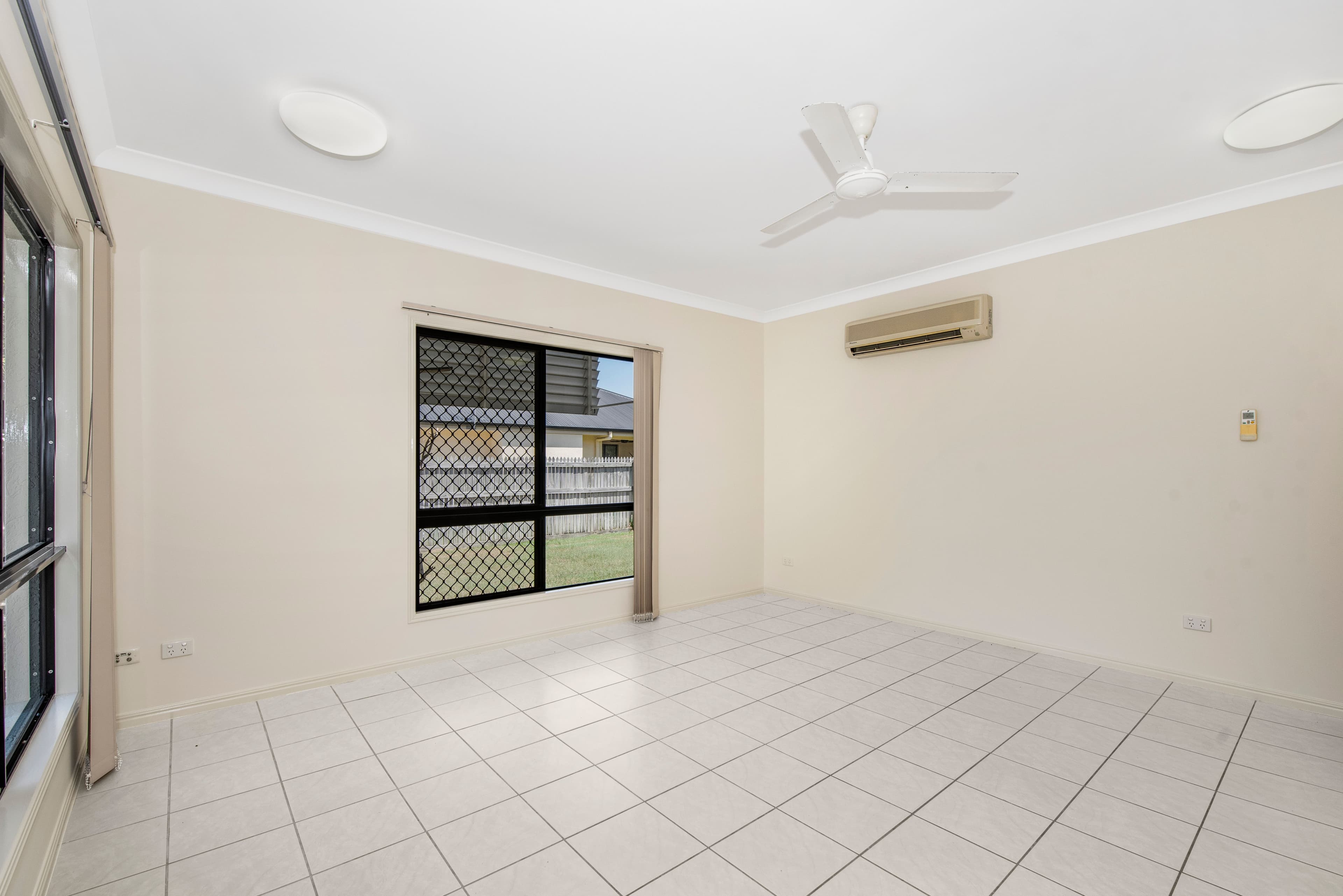 8 Cockatoo Circuit, Douglas QLD 4814, Douglas - Thumbnail 2