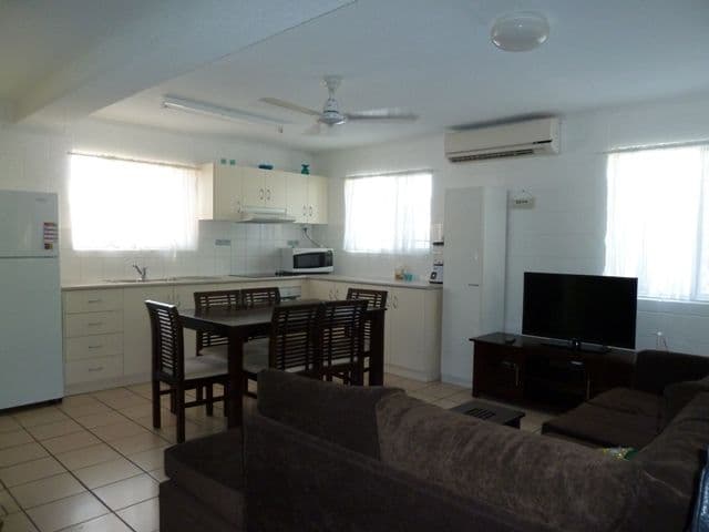 Unit 5, 22 Macdonald Street, Mackay QLD 4740, South Mackay - Thumbnail 3