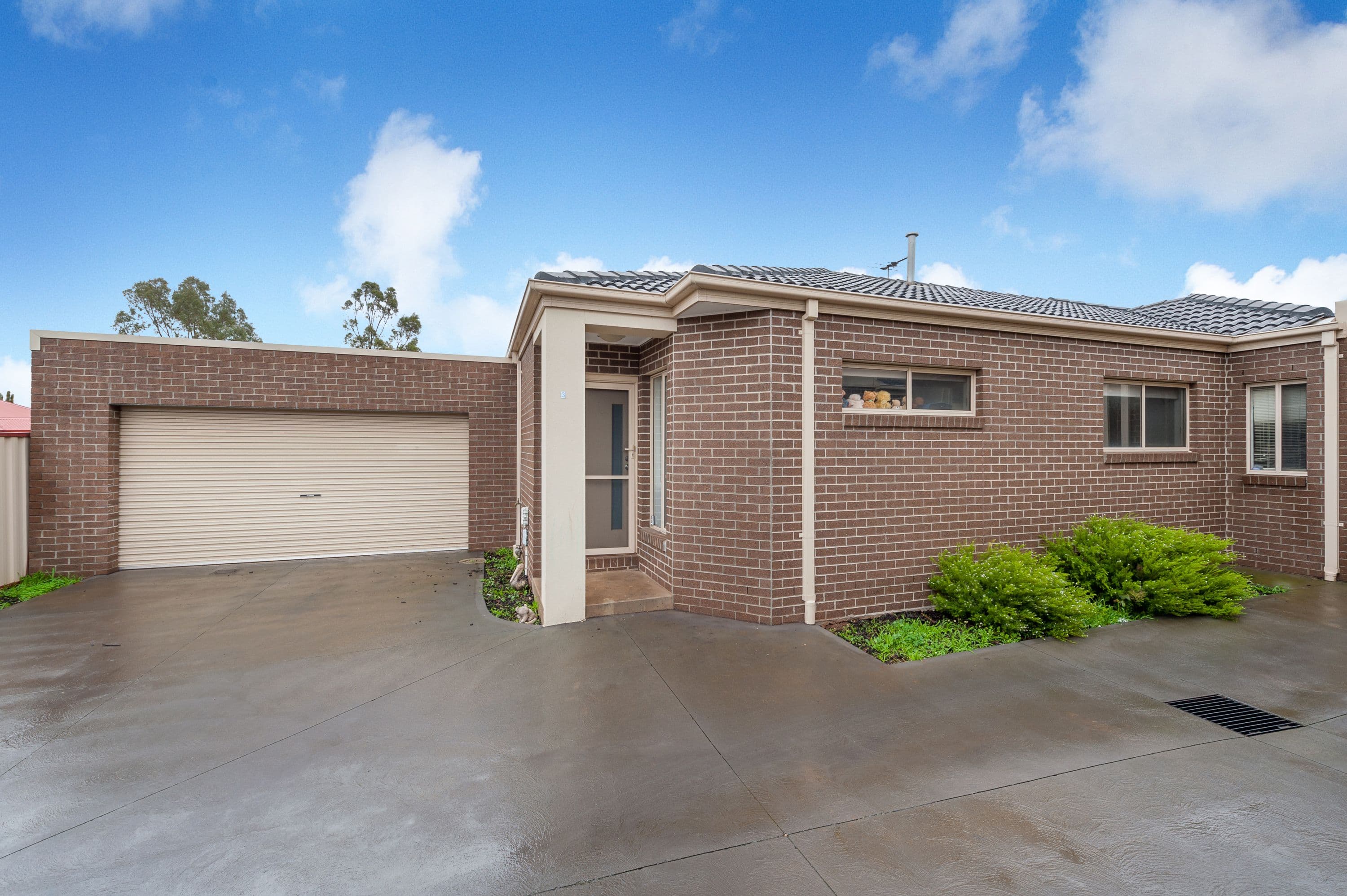 24 McBurnie Drive, Kurunjang VIC 3337, Kurunjang - Image 1
