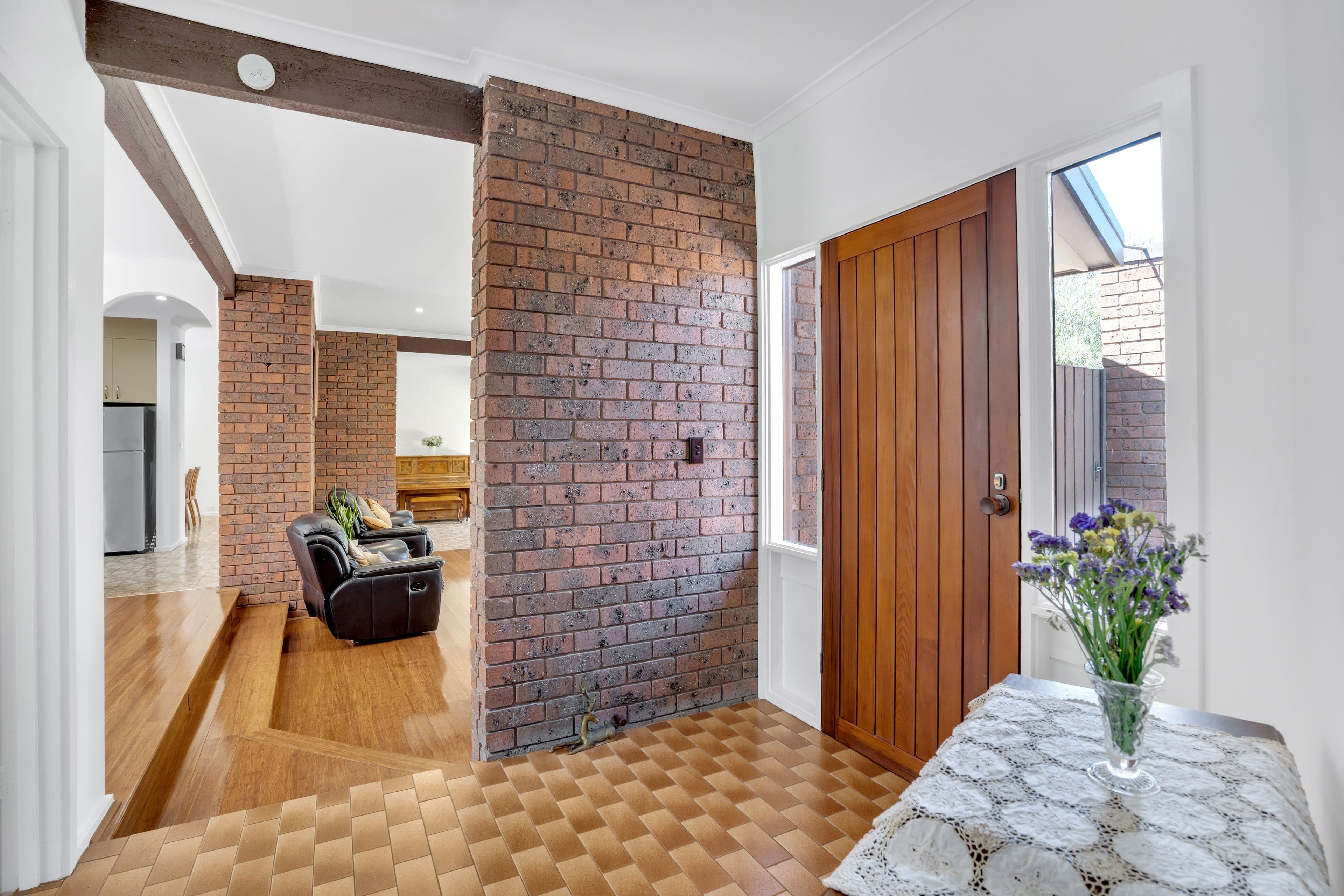 4 Riversdale Street, Craigieburn VIC 3064, Craigieburn - Thumbnail 4