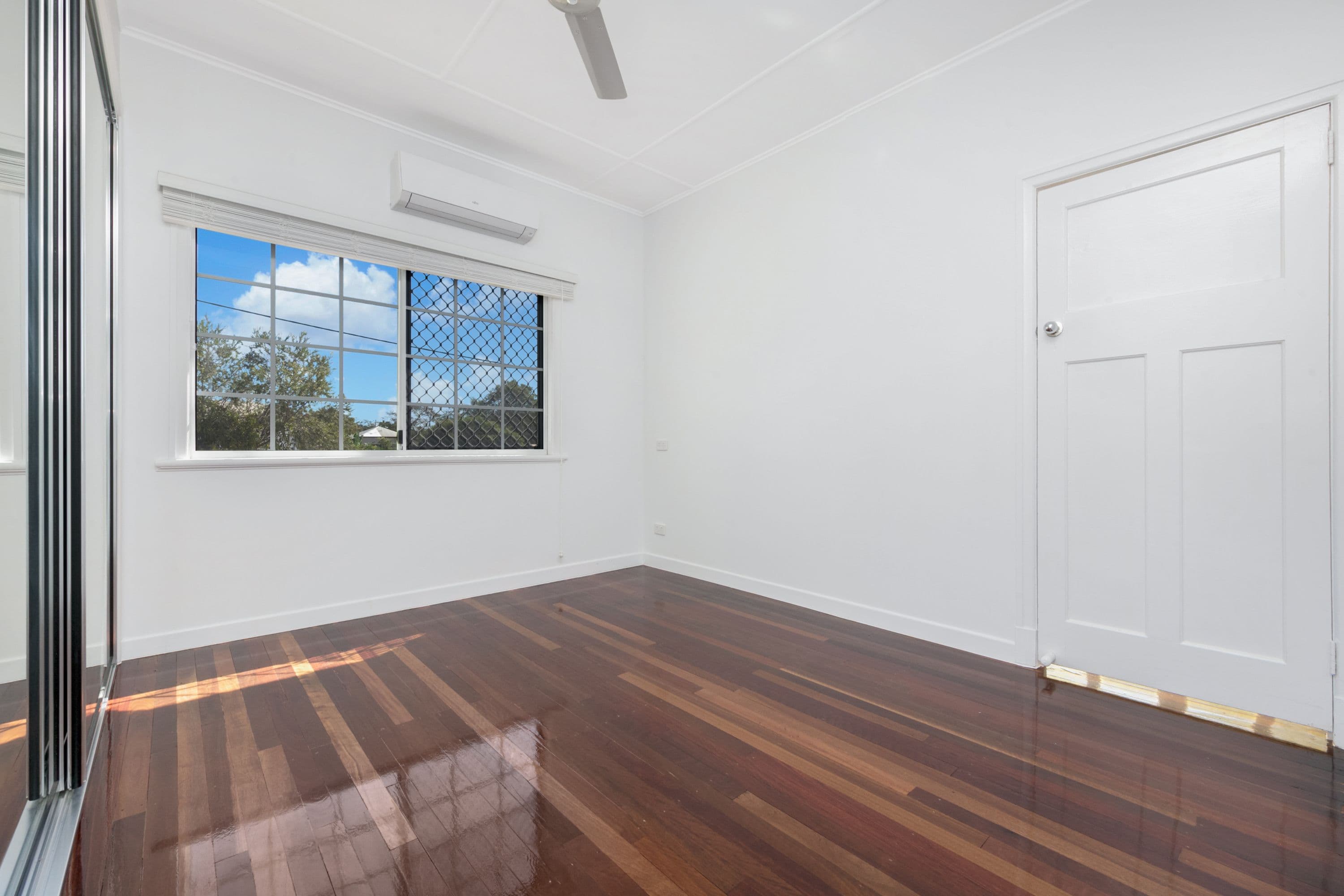 103 TENTH Avenue, Railway Estate QLD 4810, Railway Estate - Thumbnail 4