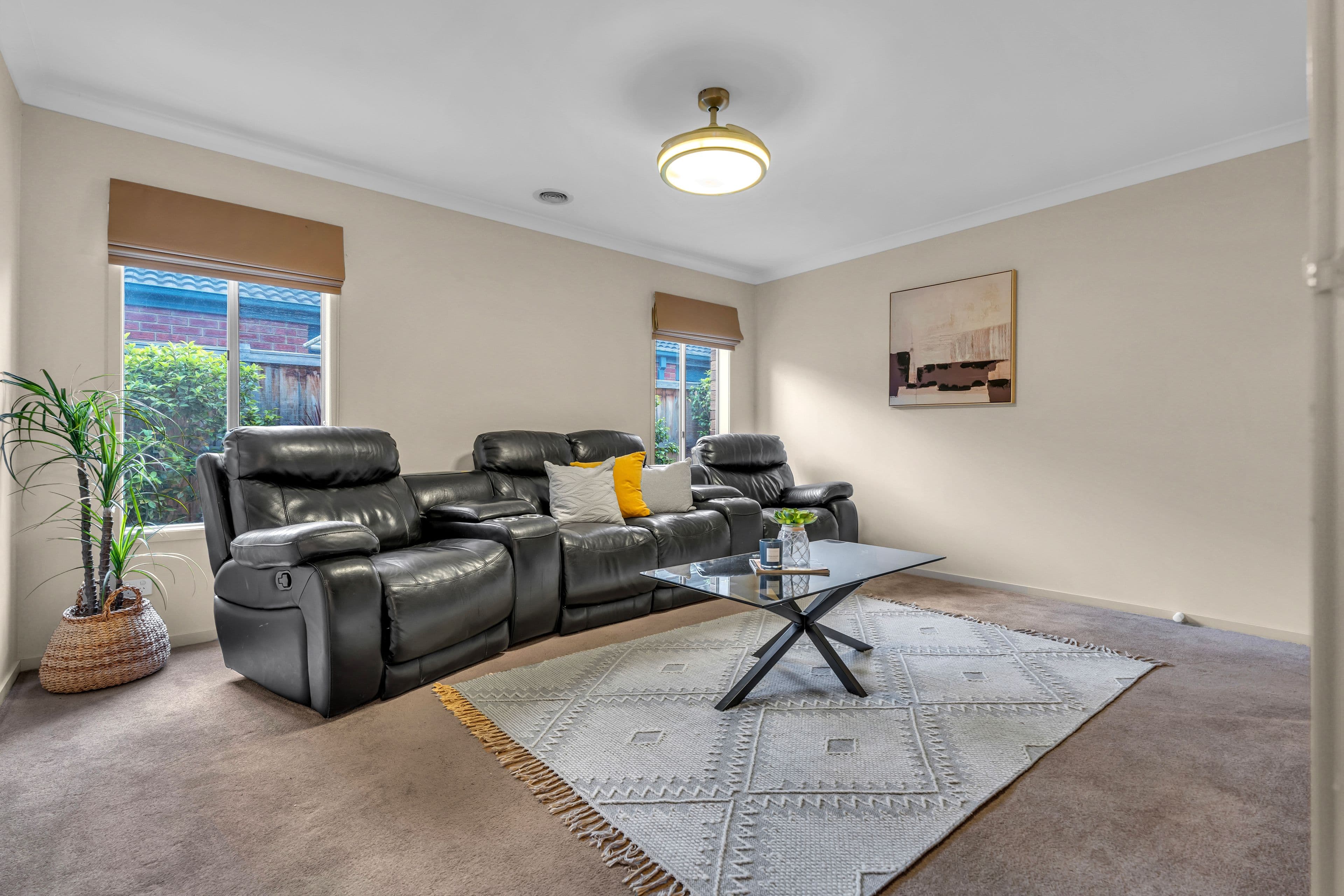 10 Tuscan Court, Lyndhurst VIC 3975, Lyndhurst - Thumbnail 4