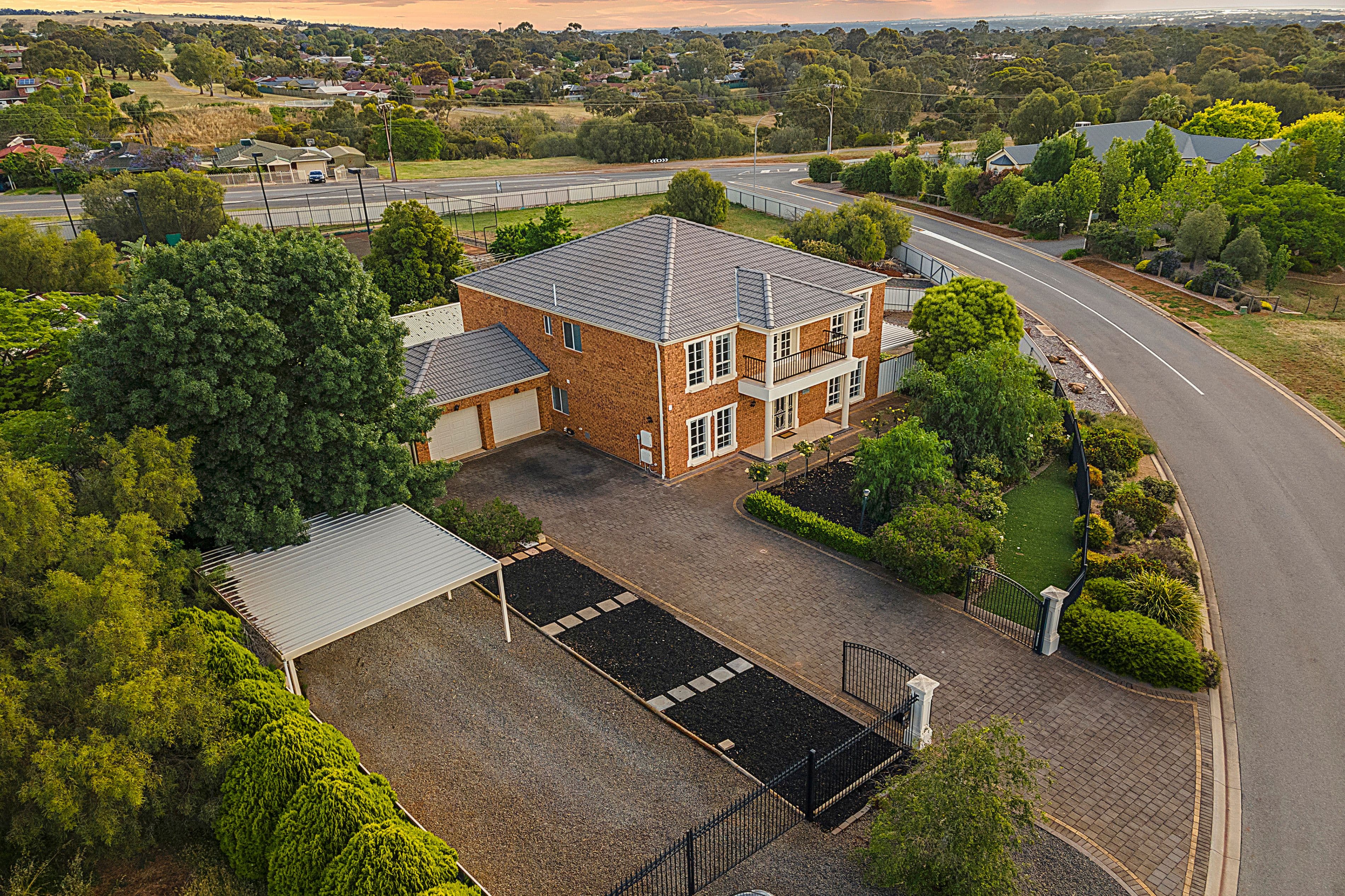 2 Beatrix Drive, Craigmore SA 5114, Craigmore - Thumbnail 3