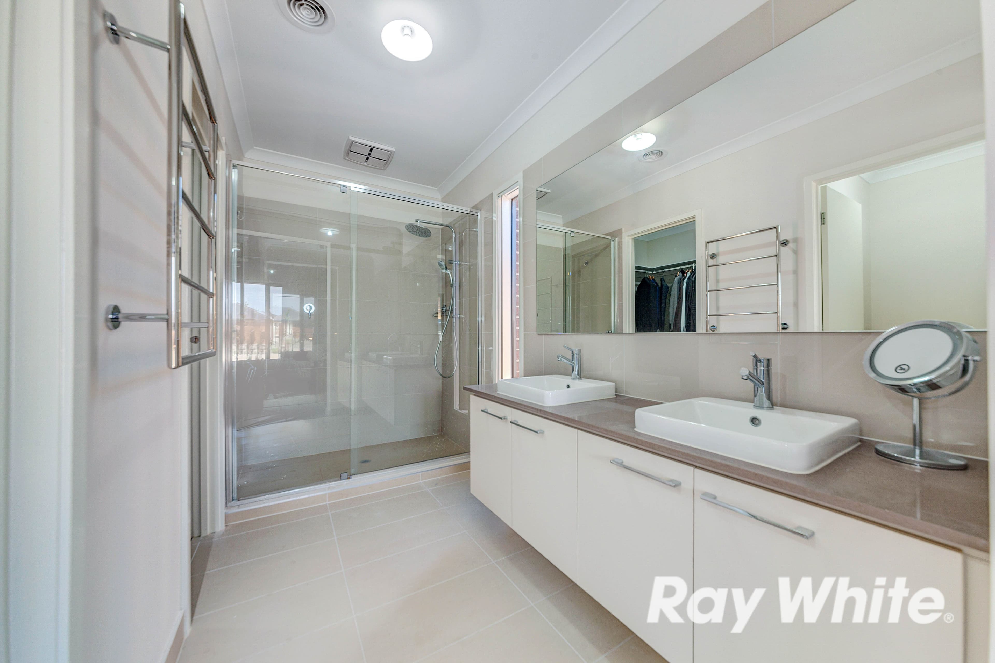 14 Newport Avenue, Williams Landing VIC 3027, Williams Landing - Thumbnail 6