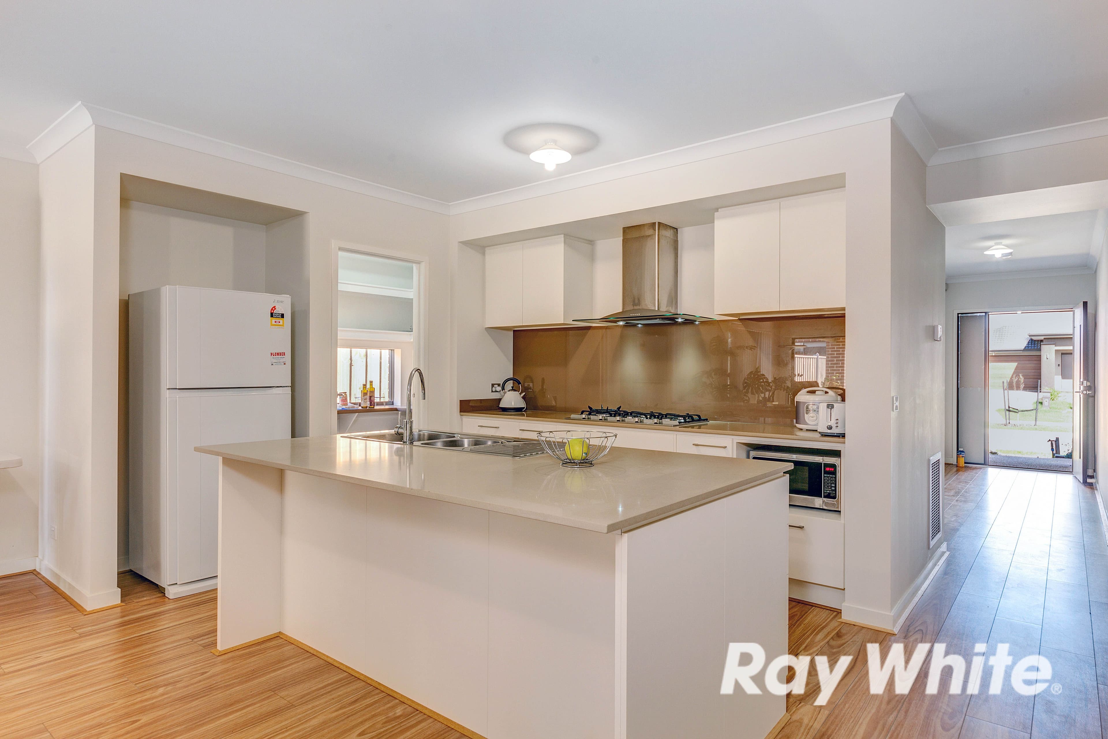 14 Newport Avenue, Williams Landing VIC 3027, Williams Landing - Thumbnail 7
