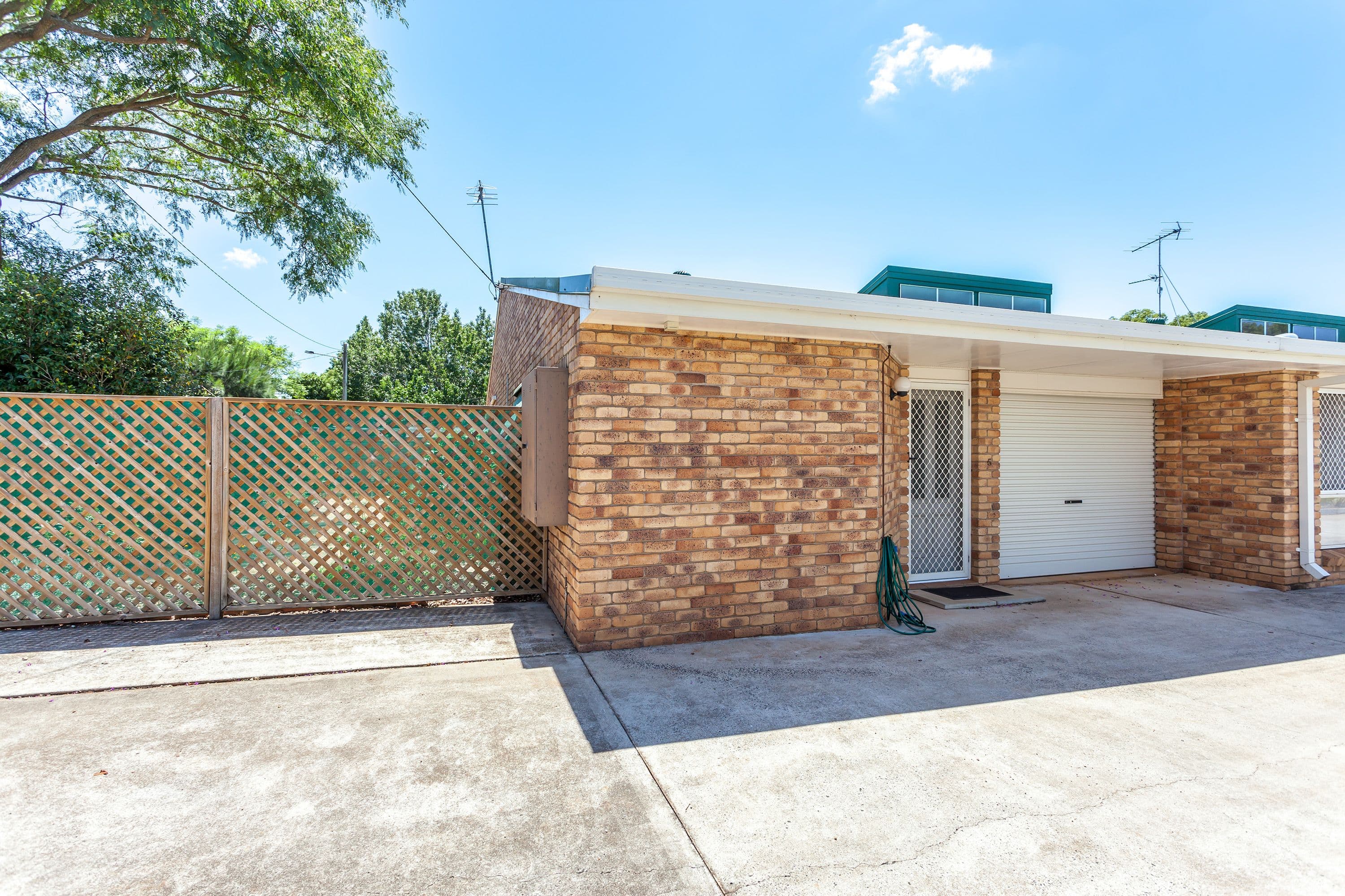 39 Anzac Avenue, Newtown QLD 4350, Newtown - Thumbnail 2